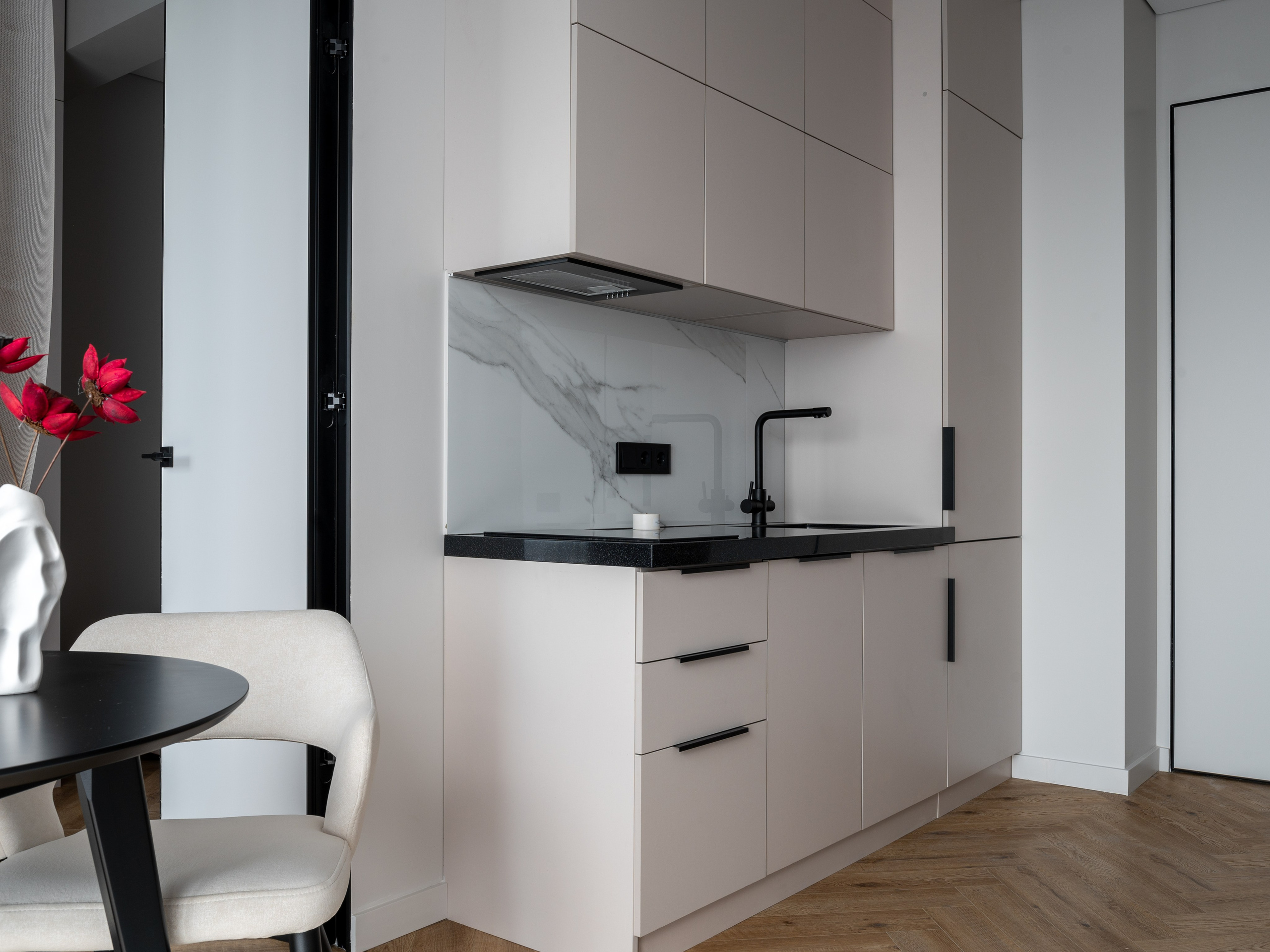 Квартира с яркими акцентами. Интерьерный фотограф в Сочи Элина Габриелян