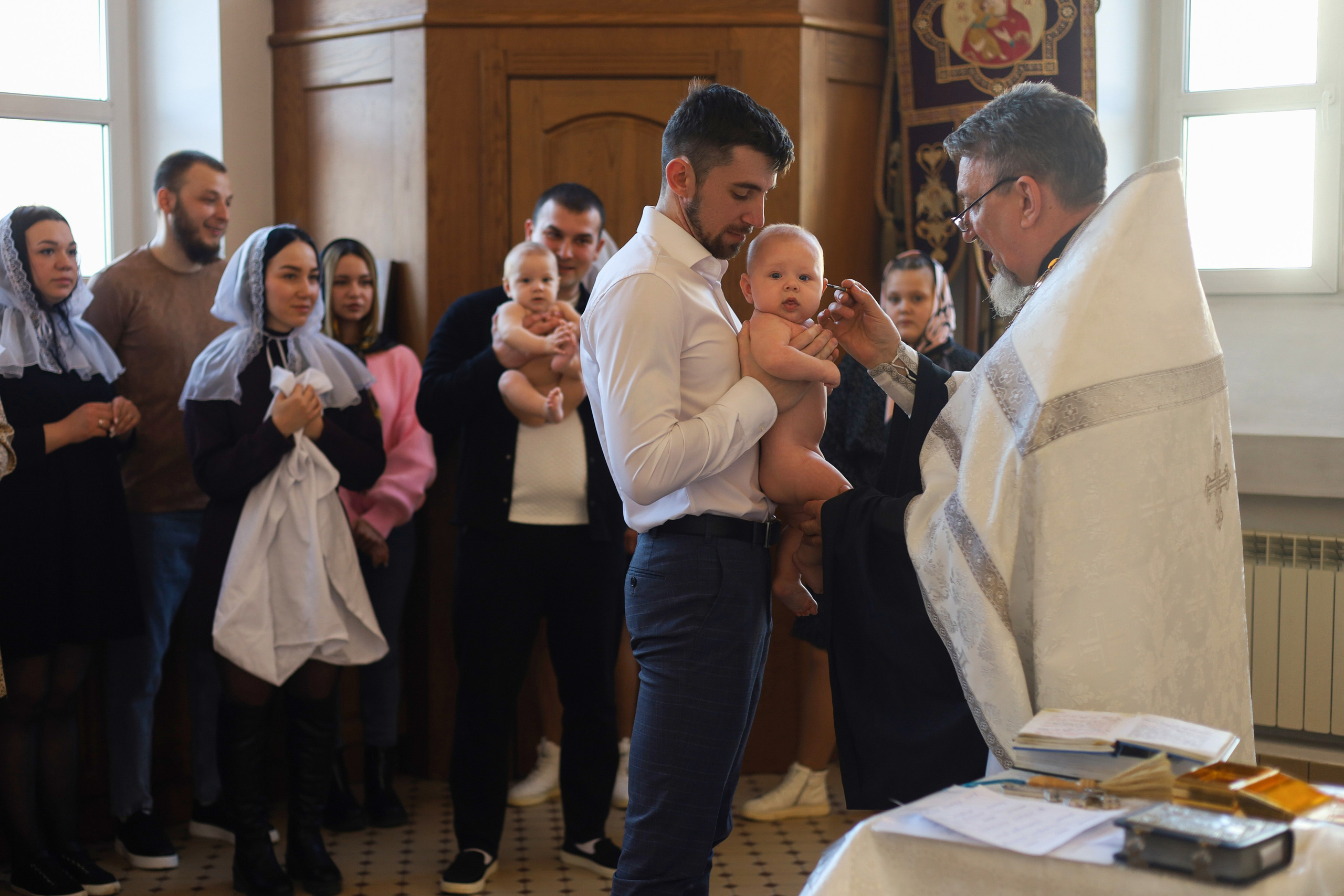 Таинство крещения. Фотограф новорожденных Саратов