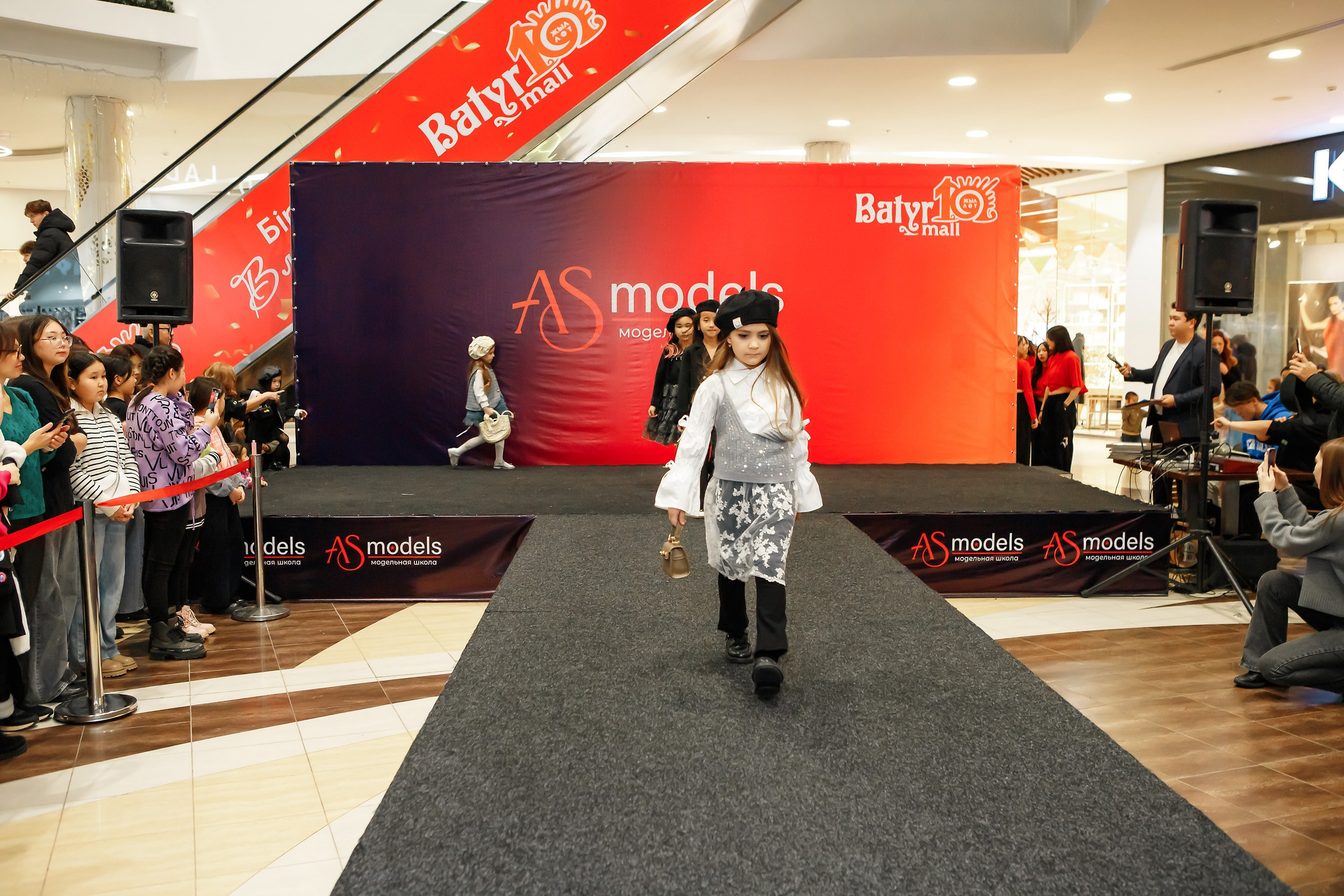 Fashion Show модельной школы AS Models. Кипятком Павлодар