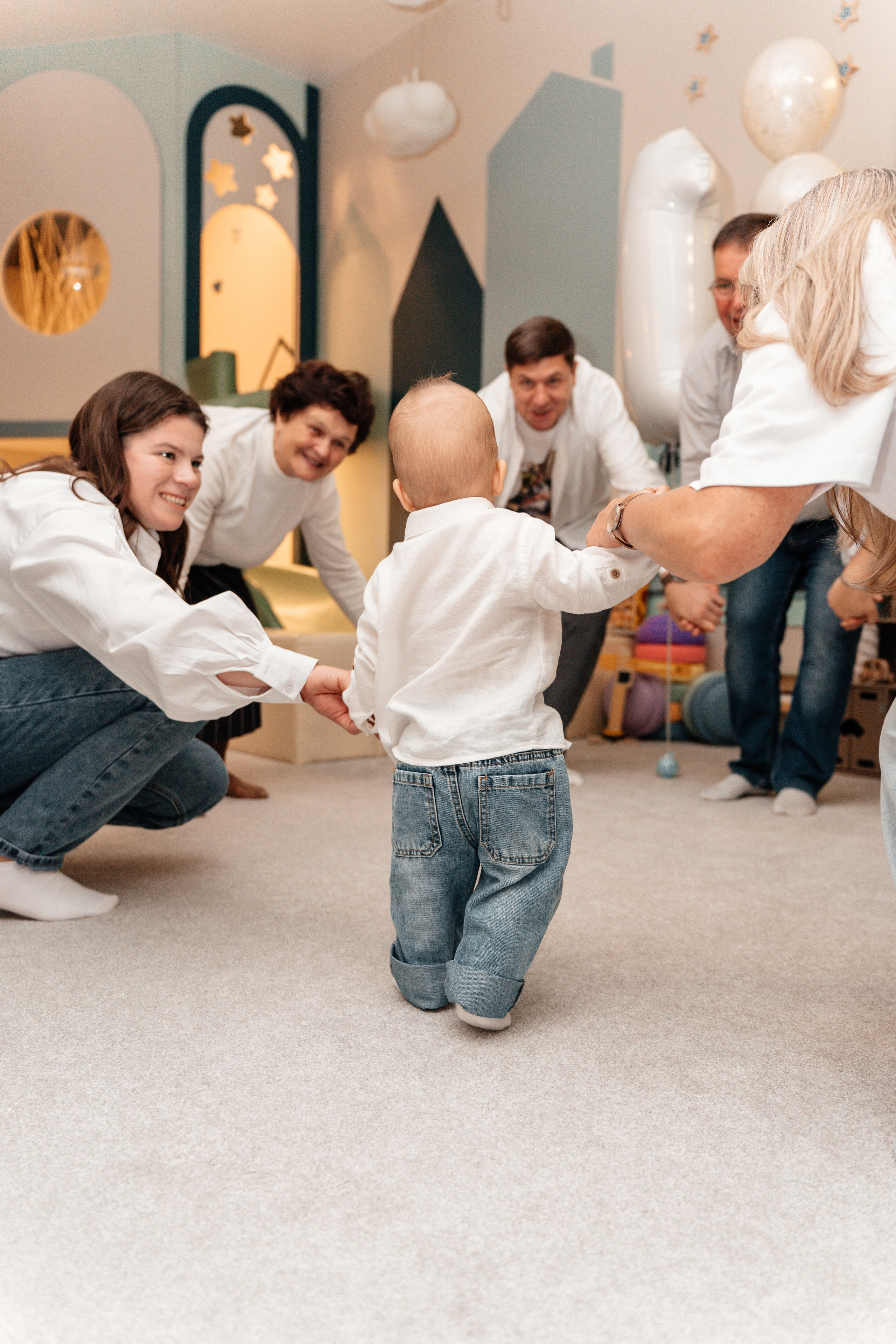 Годовасие Савелия. Ваш семейный фотограф в Минске — Вика Трегубова