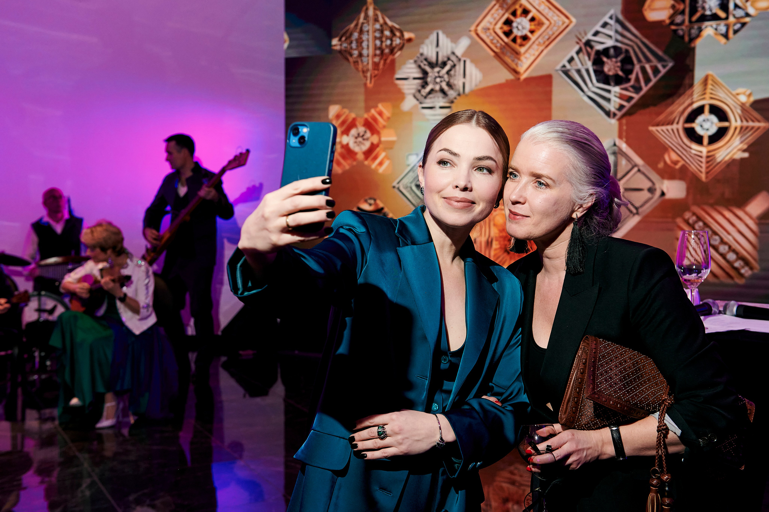 Ювелирный дом Ринго «Драгоценная история Урала». Фотограф Постольник Дарья