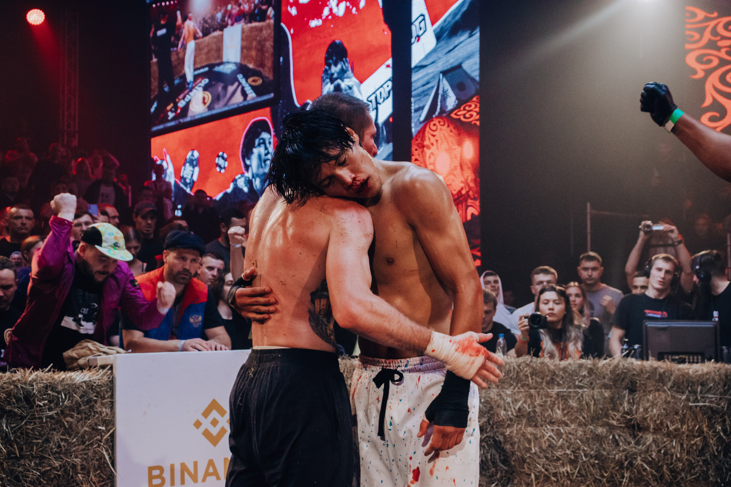 Кулачные бои TopDog. Анастасия Тен