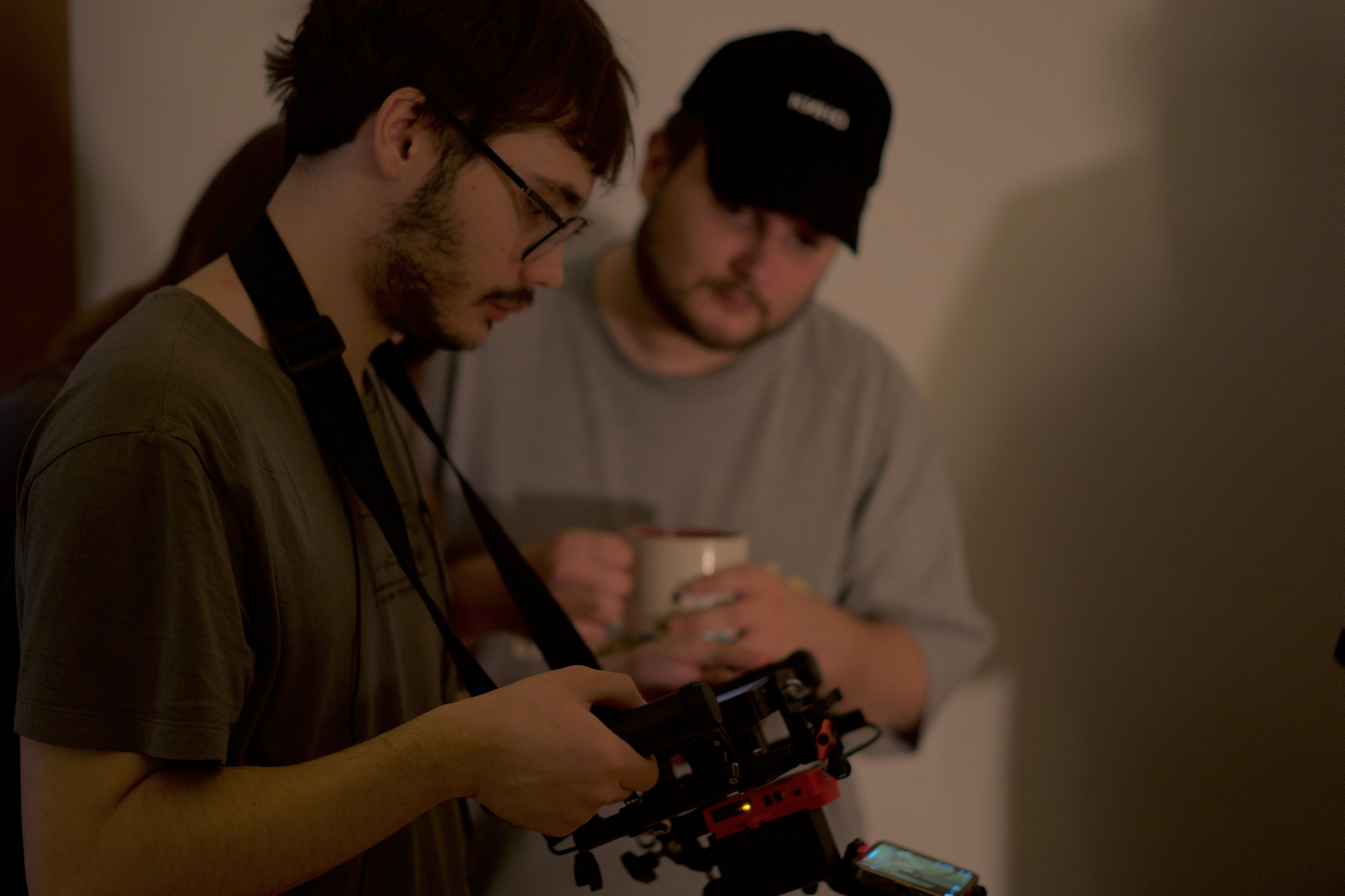 ФИЛЬМ «10». Фотограф, оператор и рилсмейкер в Москве — Ася Палагута