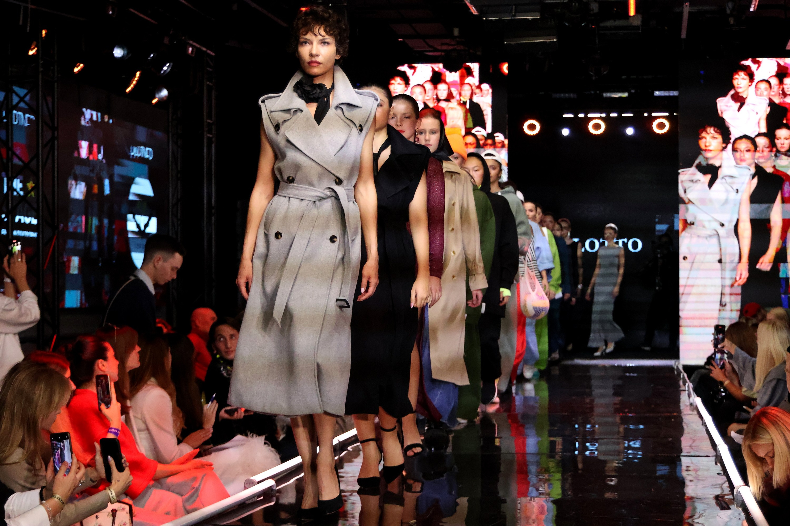 Показ МКММ на Якиманке 26. Спортивный и репортажный фотограф Ермакова Светлана