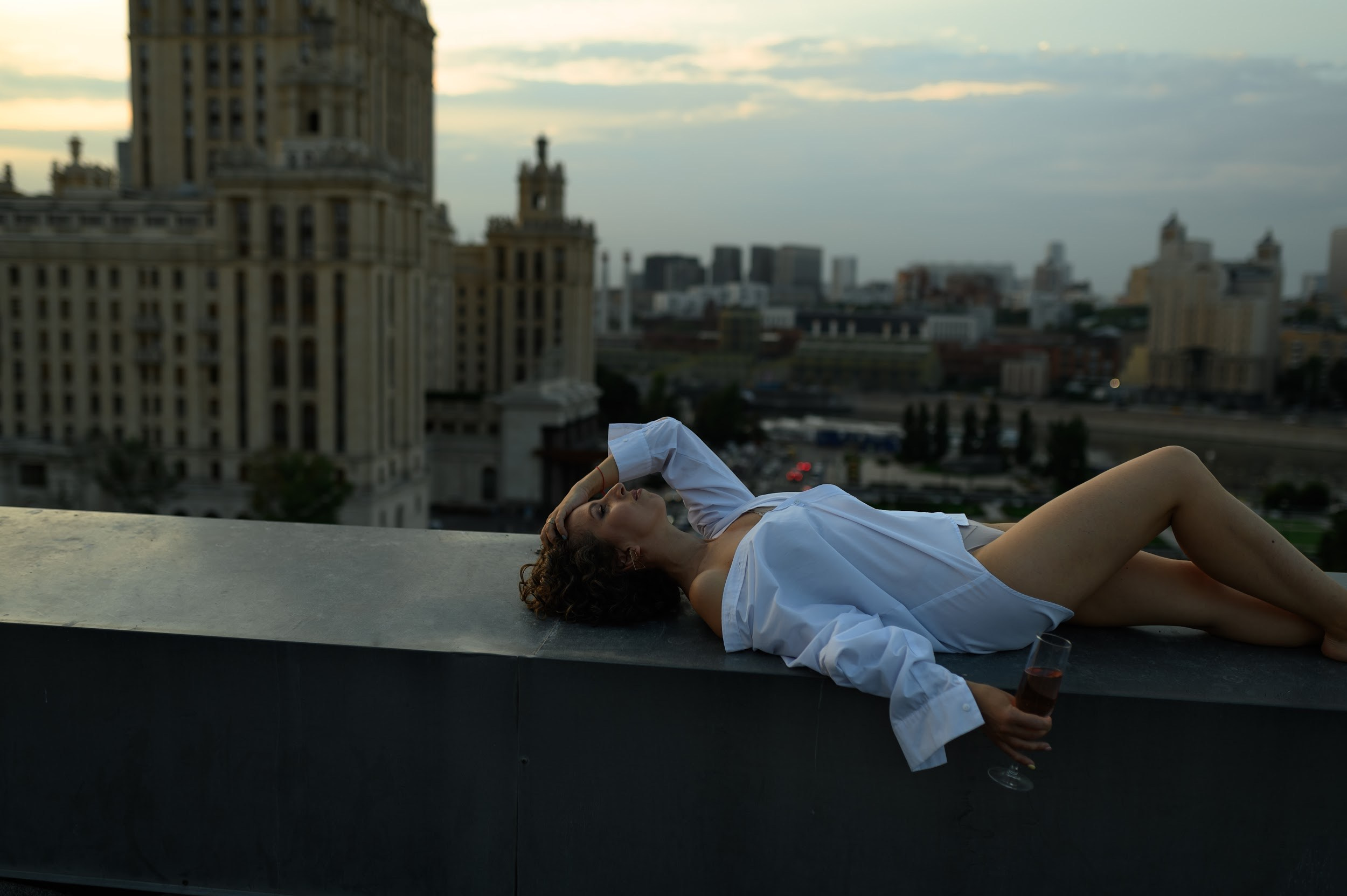 Оксана. Крыша. Фотограф Марина Росси