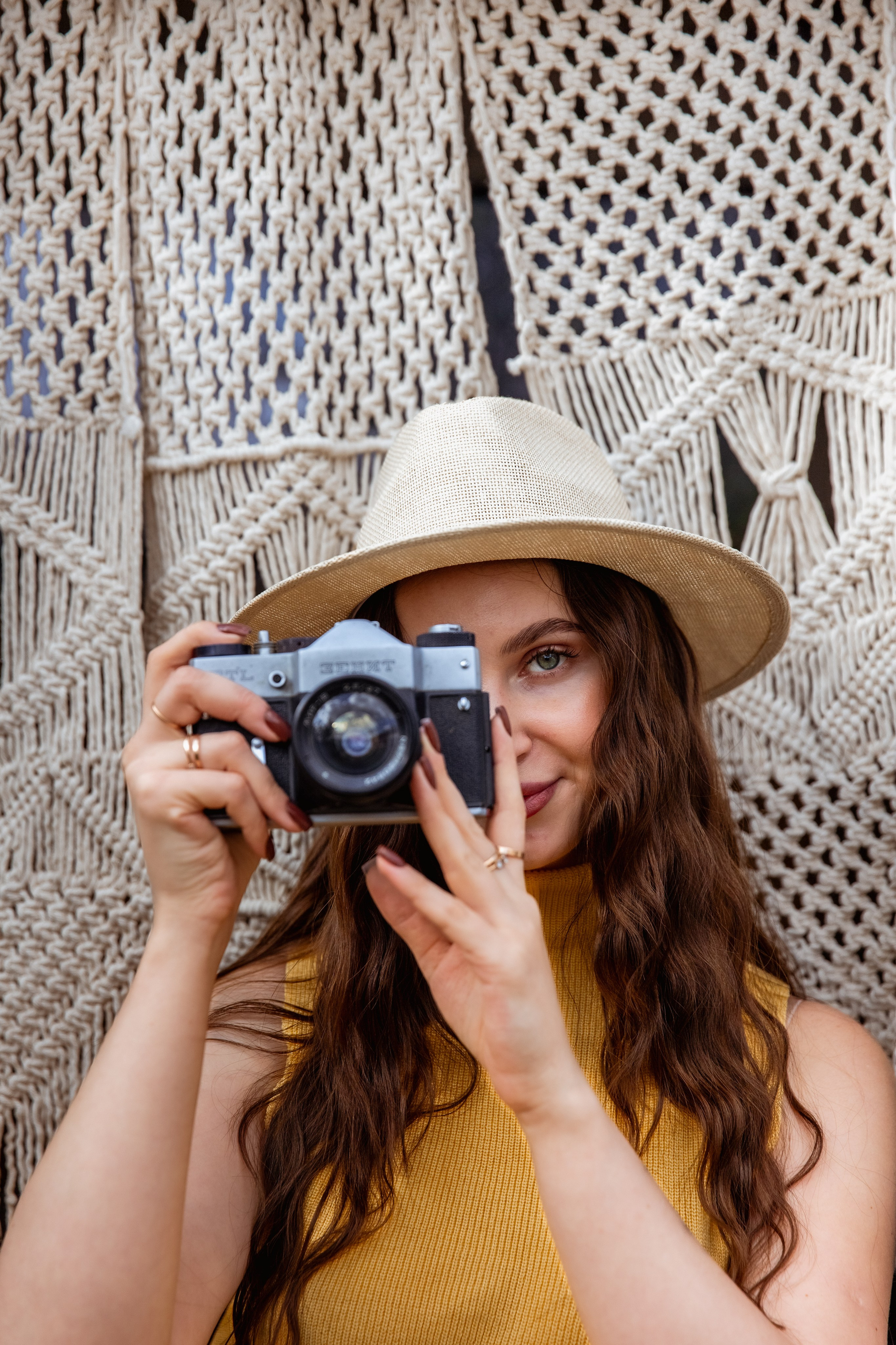 Подруги на даче. Свадебный и семейный фотограф Москва и Московская область