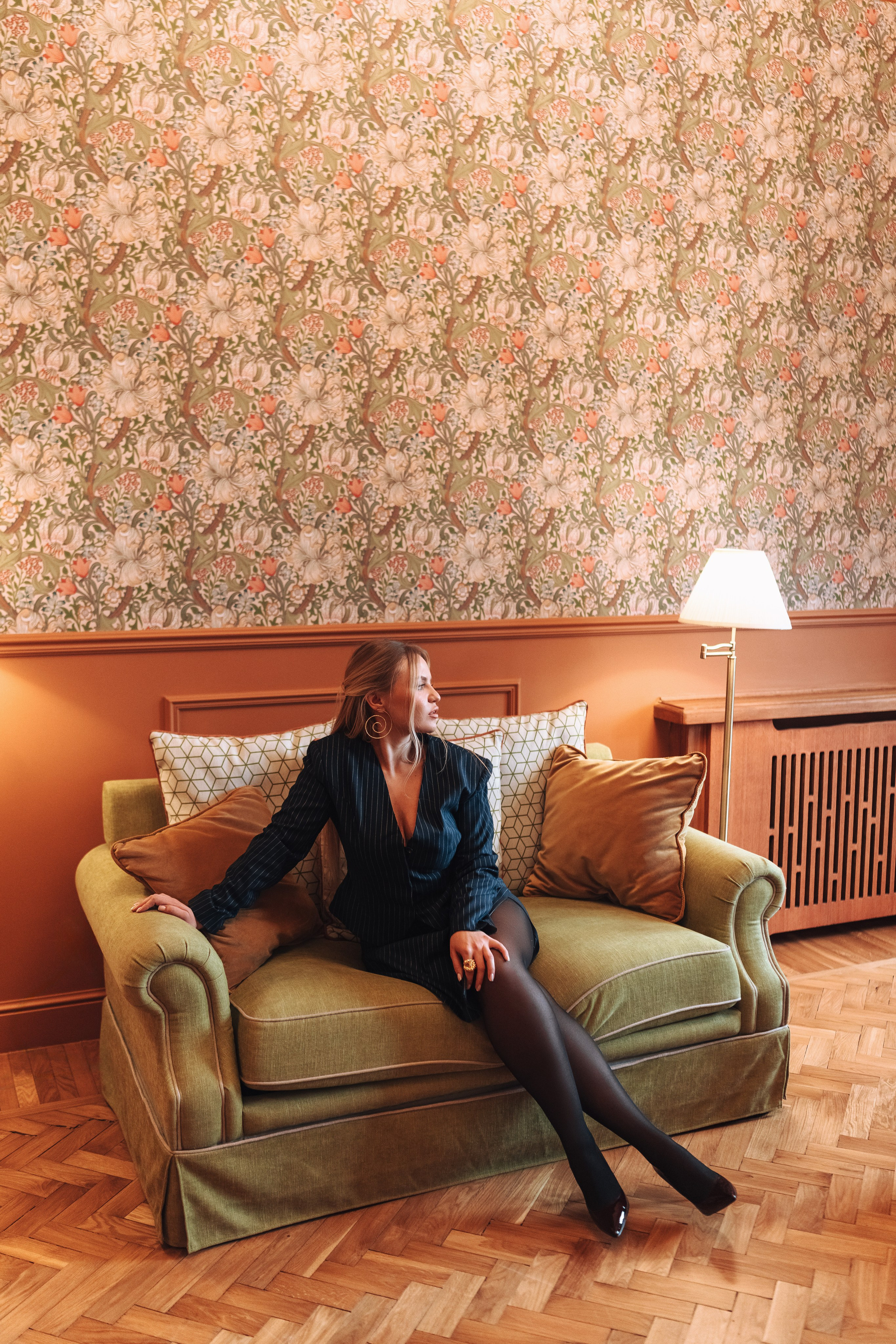 Женский портрет (в интерьере). Свадебный и портретный фотограф в Симферополе и Крыму