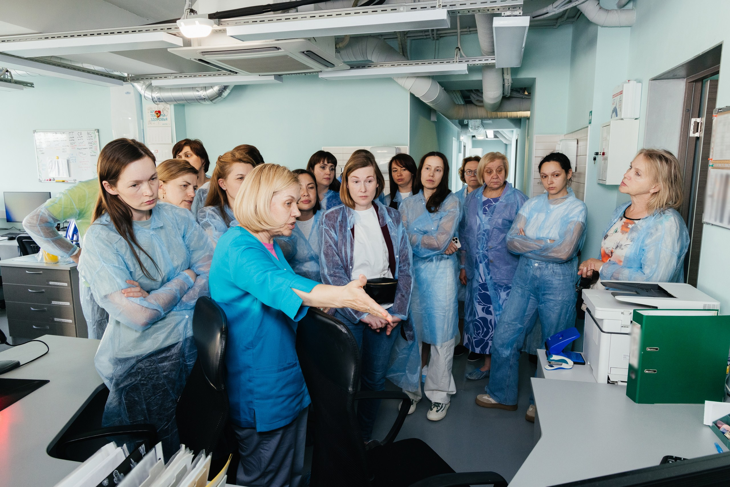 INVITRO. Фотограф Алексей Солопов