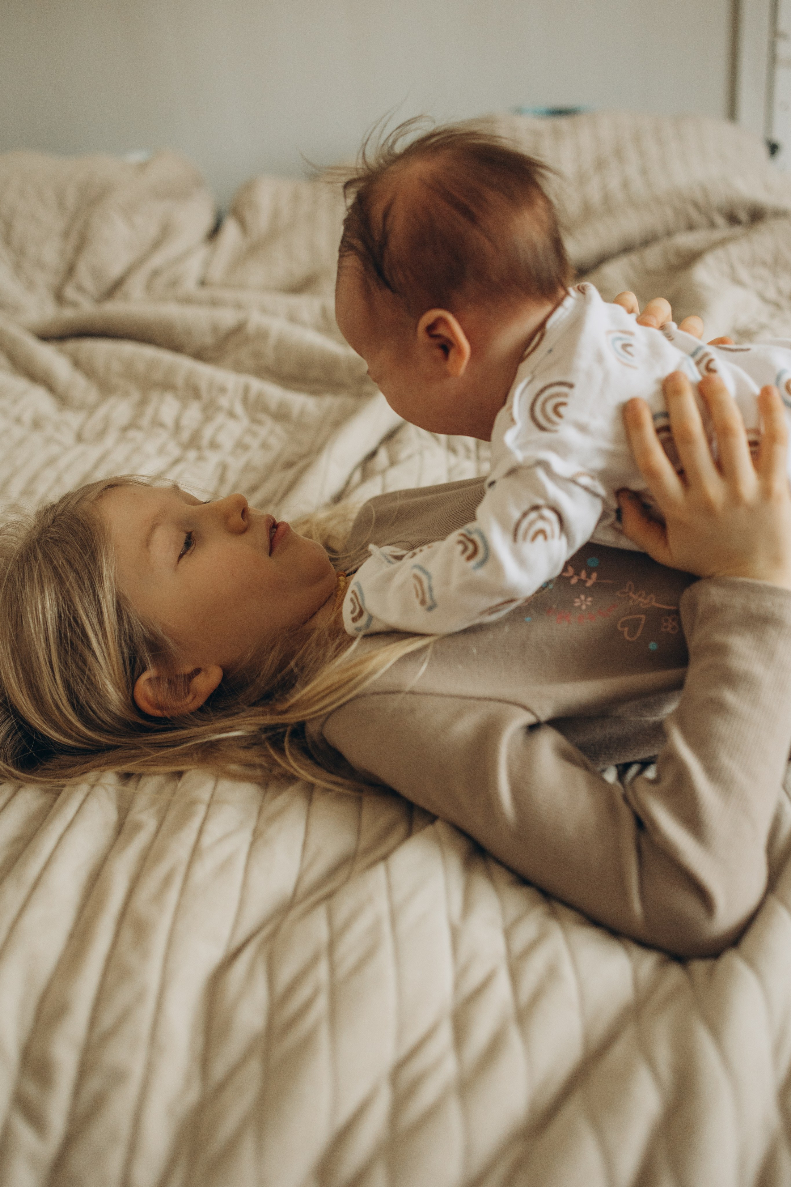 Эля, Вася, Алиса, Ева, Мира и Яся. Семейный фотограф в Москве Виктория Ястребинская