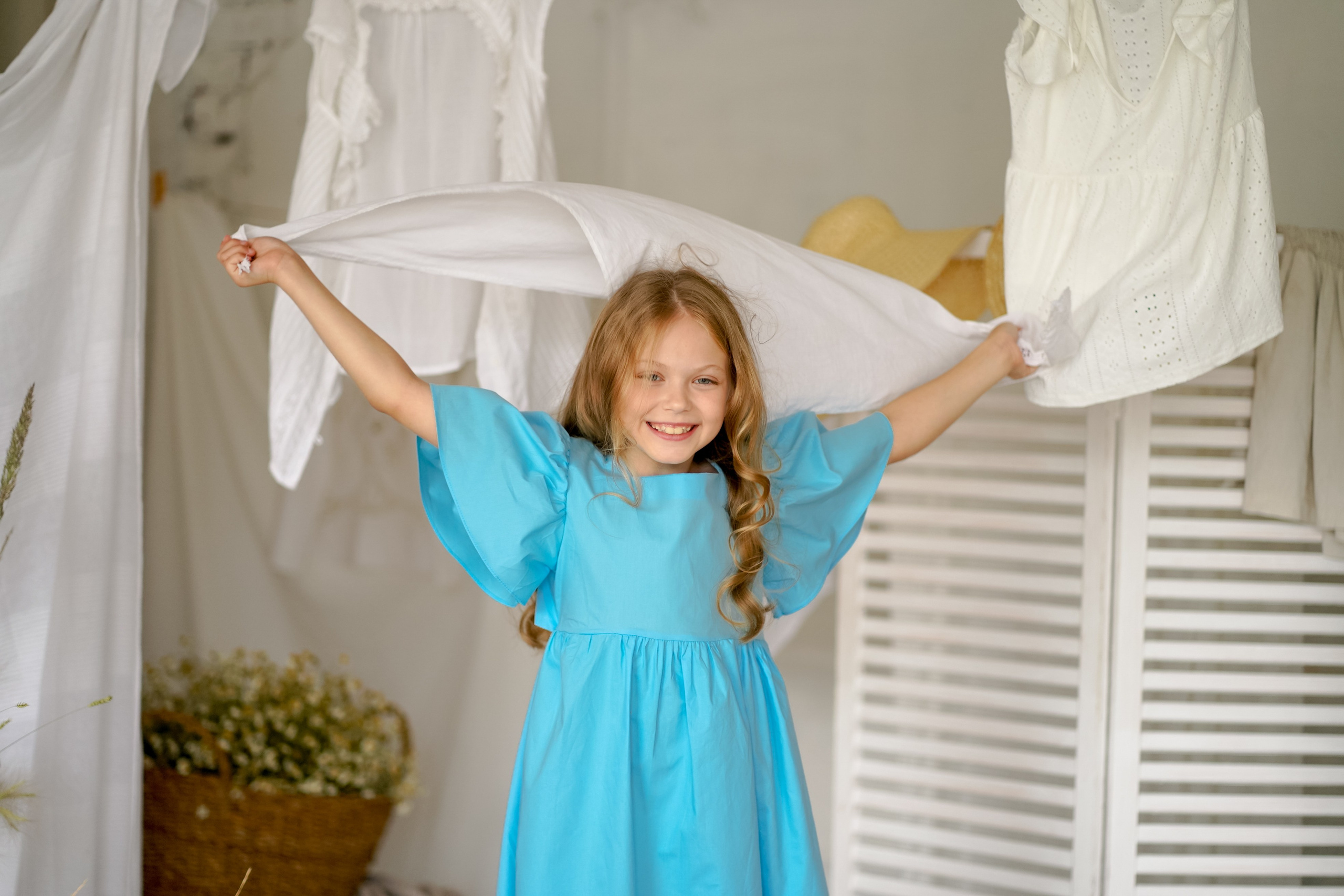 Кира с подсолнухами. Фотограф Татьяна Митрофанова