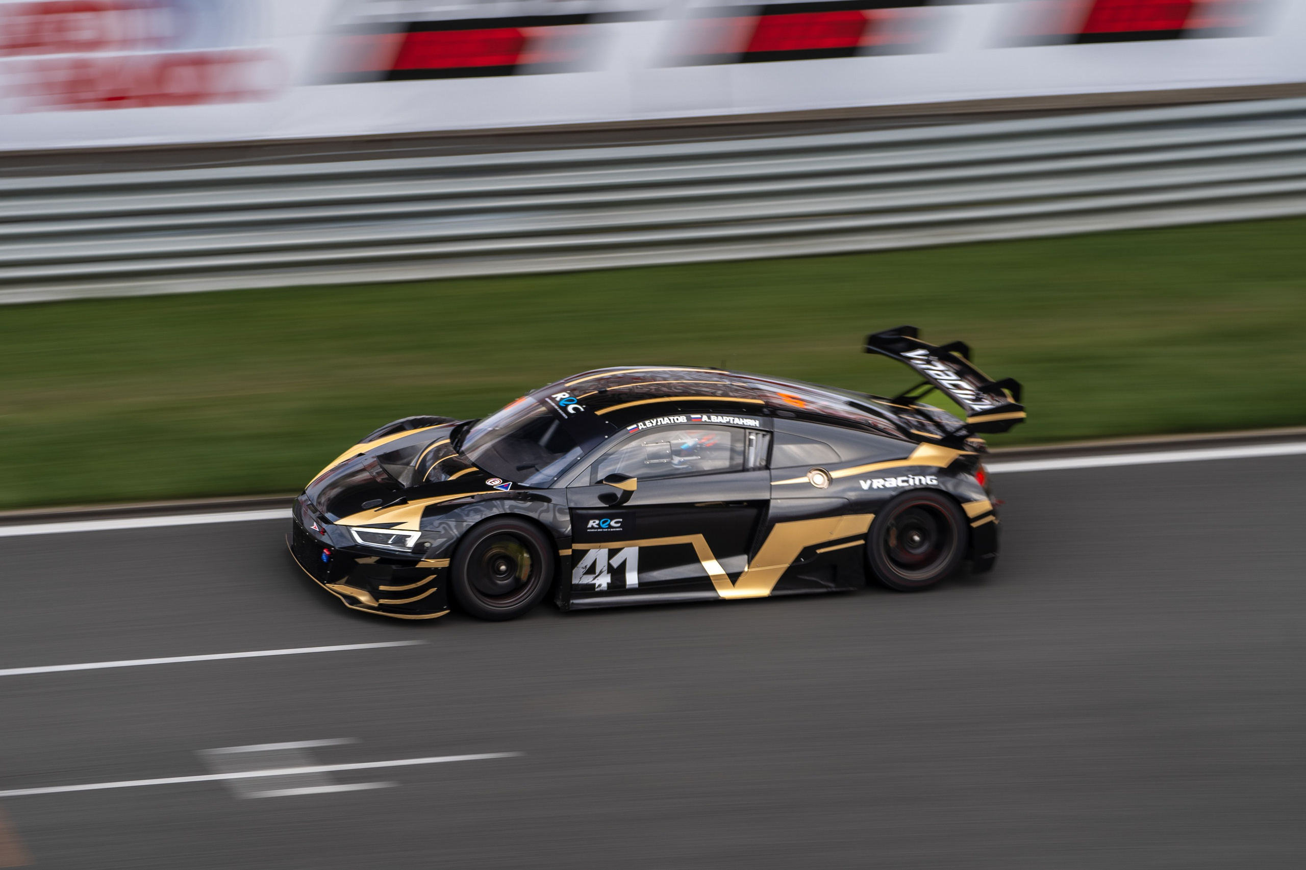 Фото четвертого этапа Российской серии гонок на выносливость. Фотограф Николай Прокофьев модельные тесты в Москве