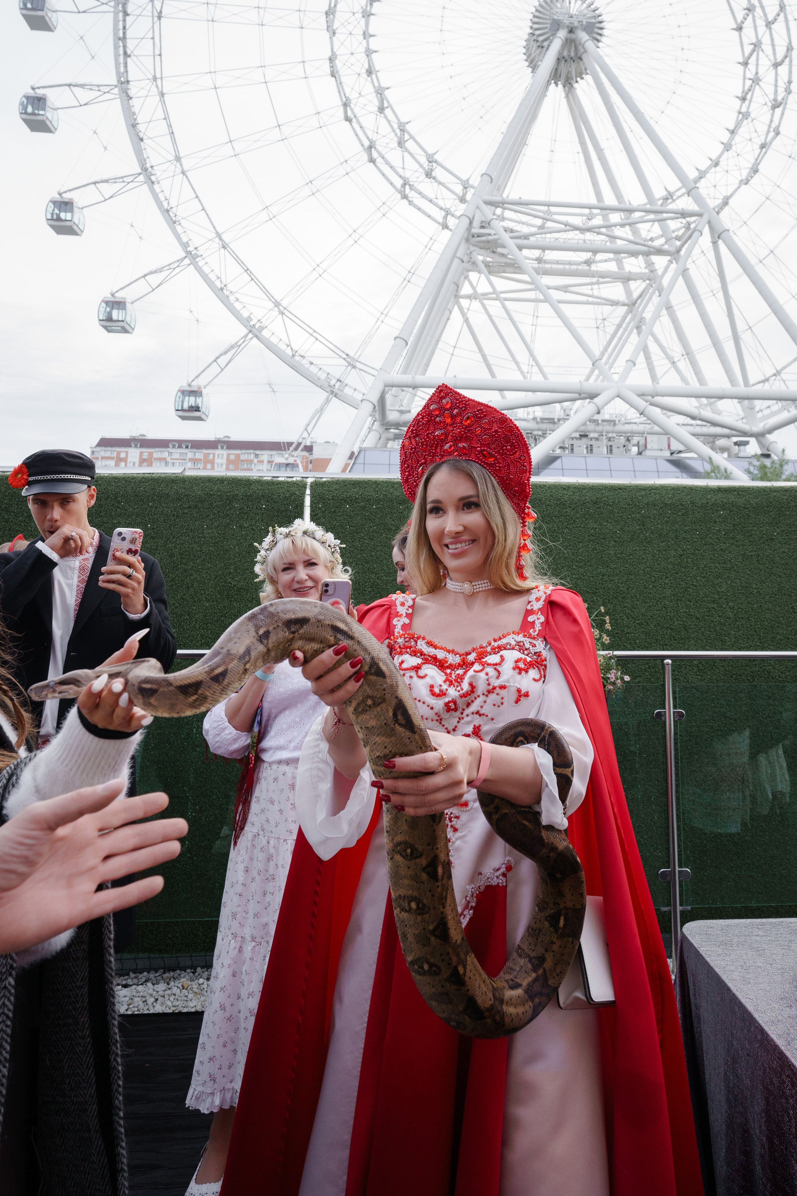 Гендер пати в славянском стиле. Репортажный фотограф в Москве Саша Дружинина