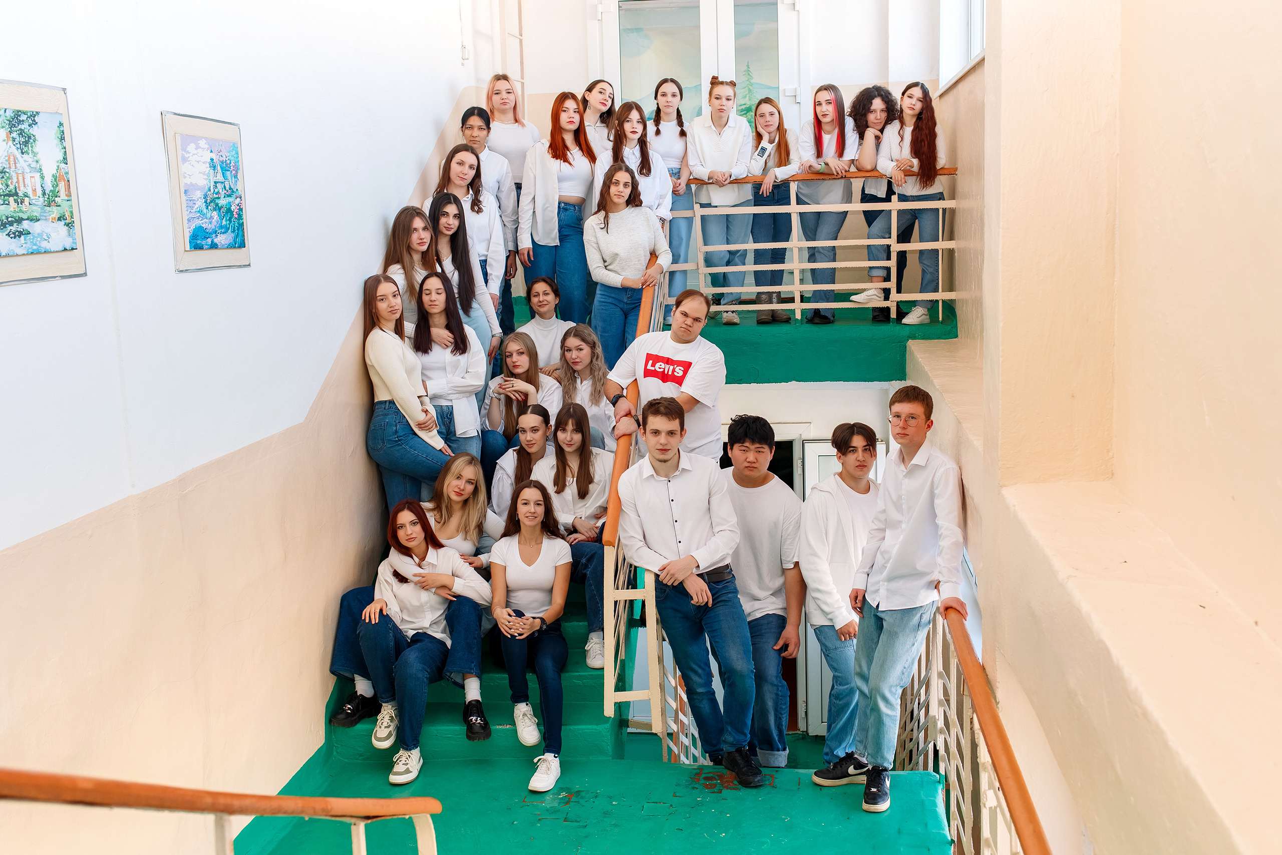 11 класс 11 школа, съемка в школе. Фотограф Любовь Корниенко, Примоский край