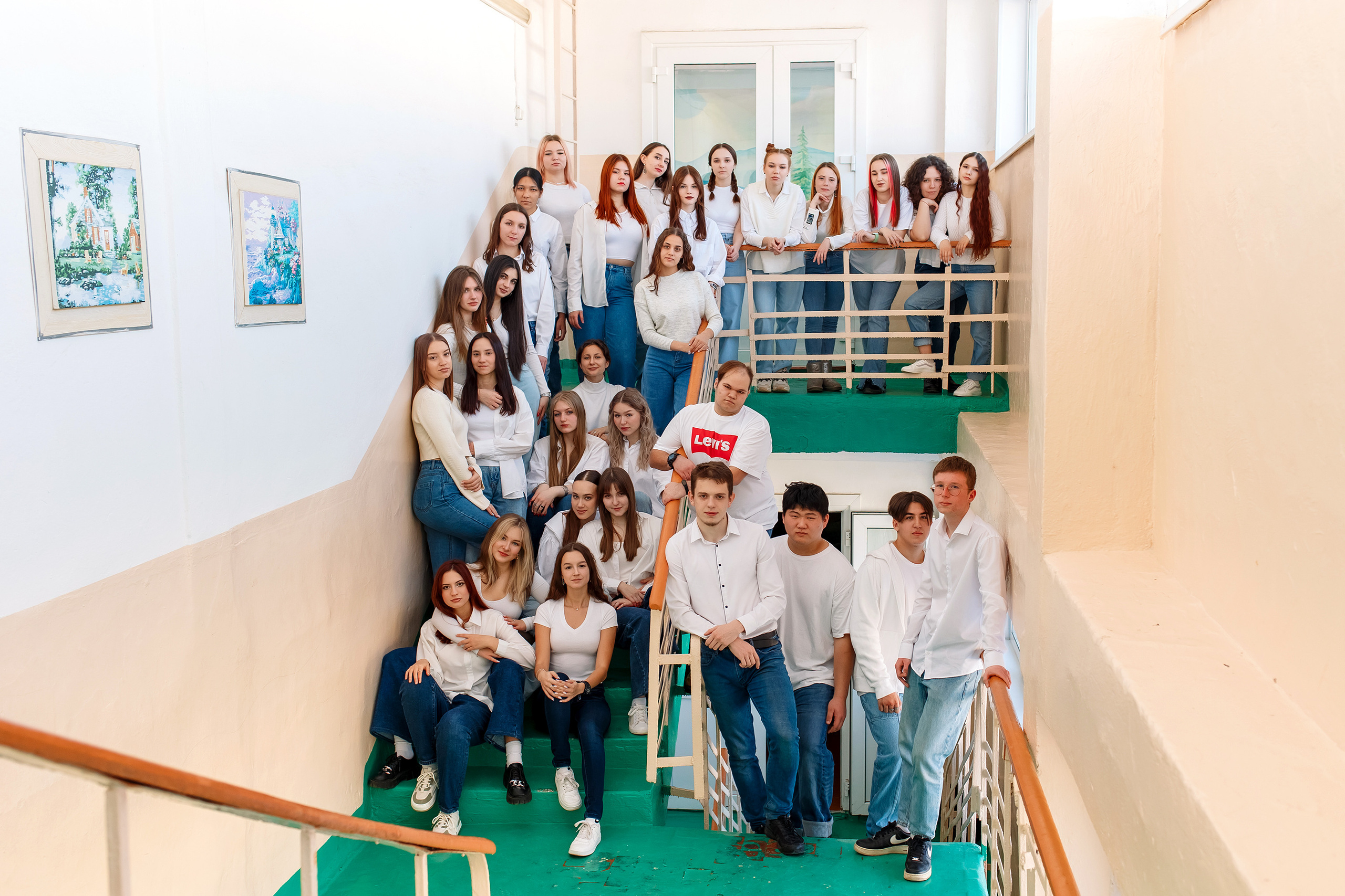 11 класс 11 школа, съемка в школе. Фотограф Любовь Корниенко, Примоский край