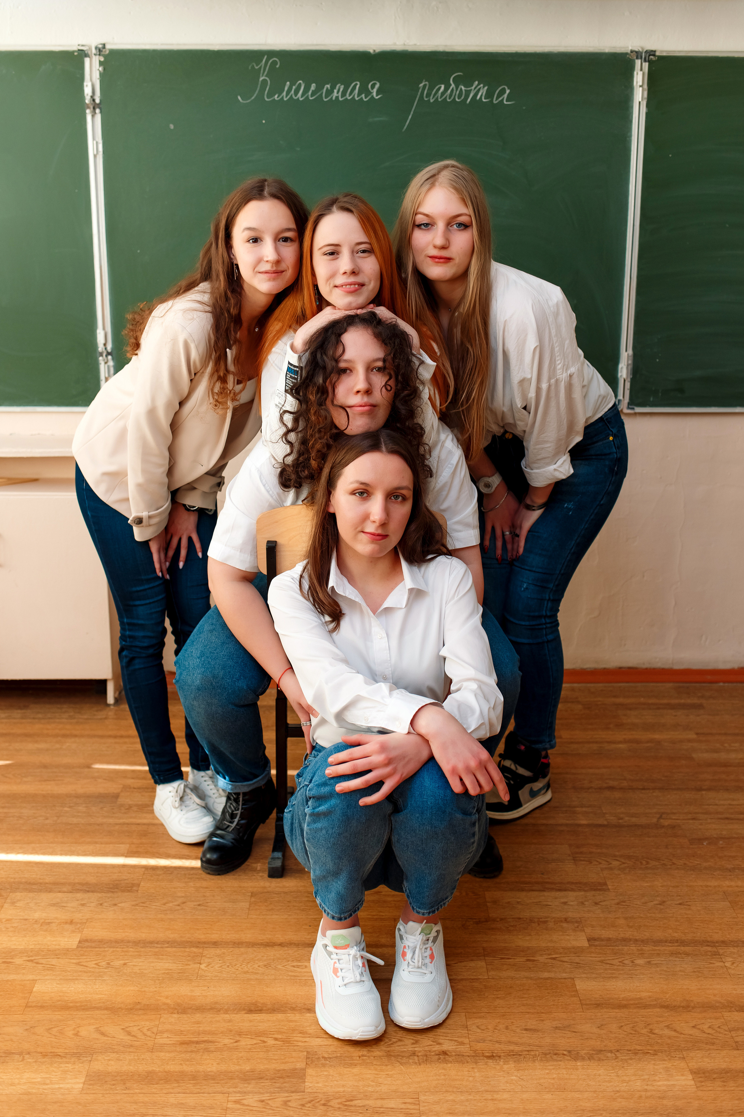 11 класс 11 школа, съемка в школе. Фотограф Любовь Корниенко, Примоский край