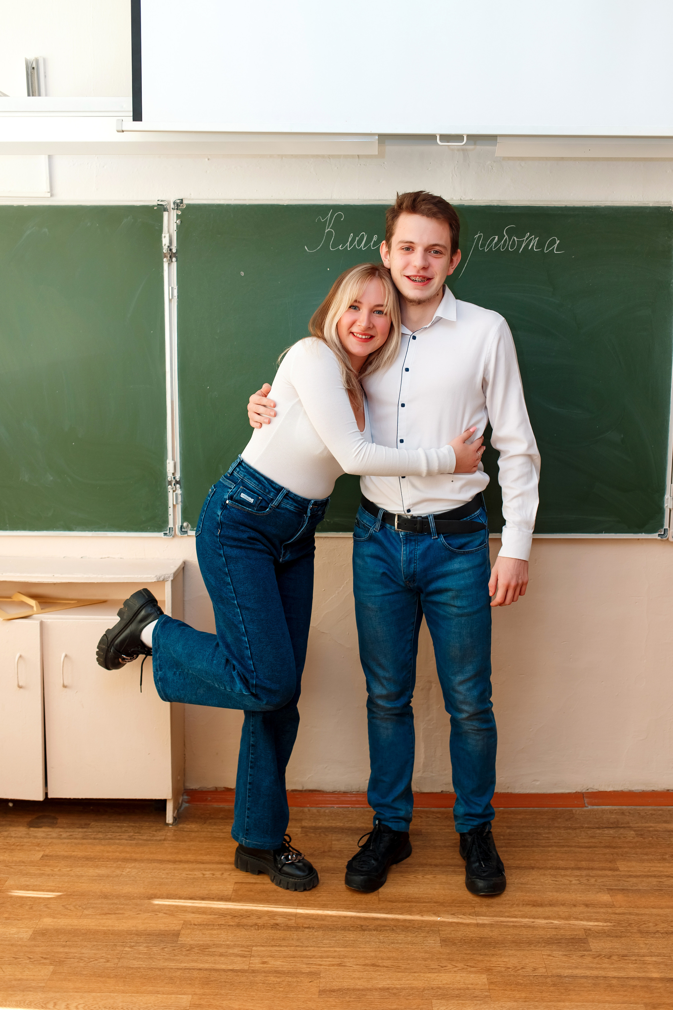 11 класс 11 школа, съемка в школе. Фотограф Любовь Корниенко, Примоский край