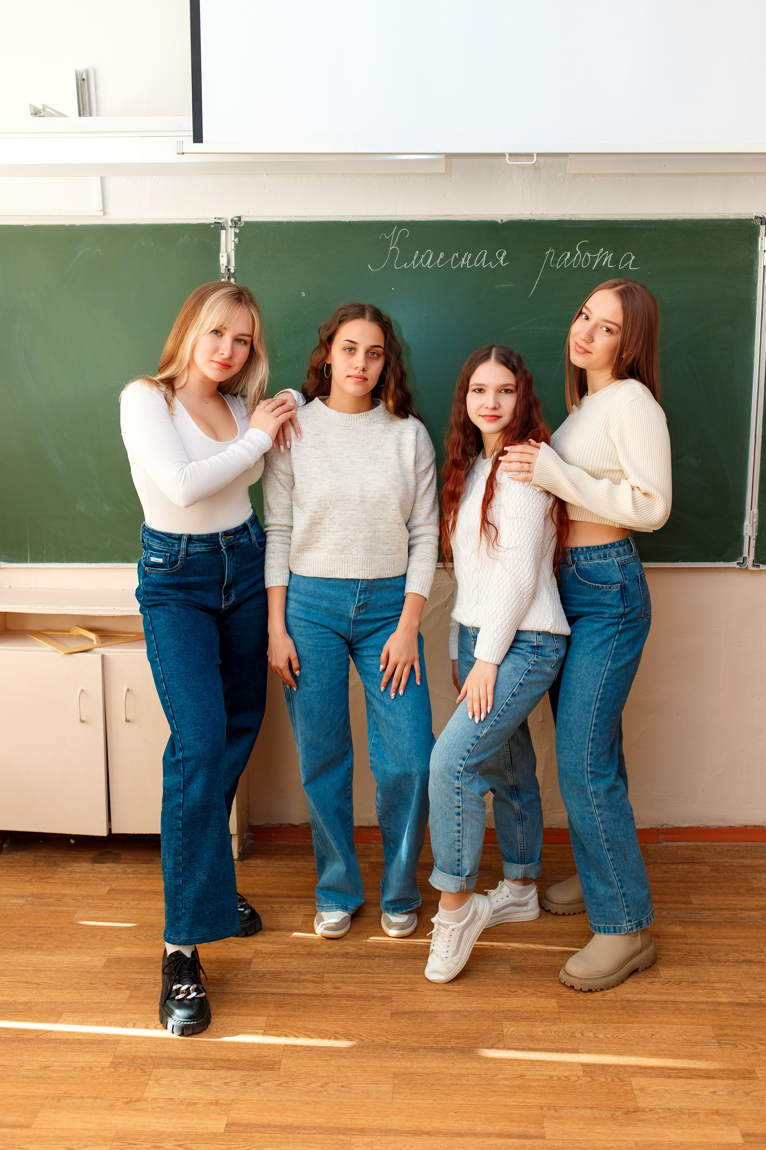 11 класс 11 школа, съемка в школе. Фотограф Любовь Корниенко, Примоский край