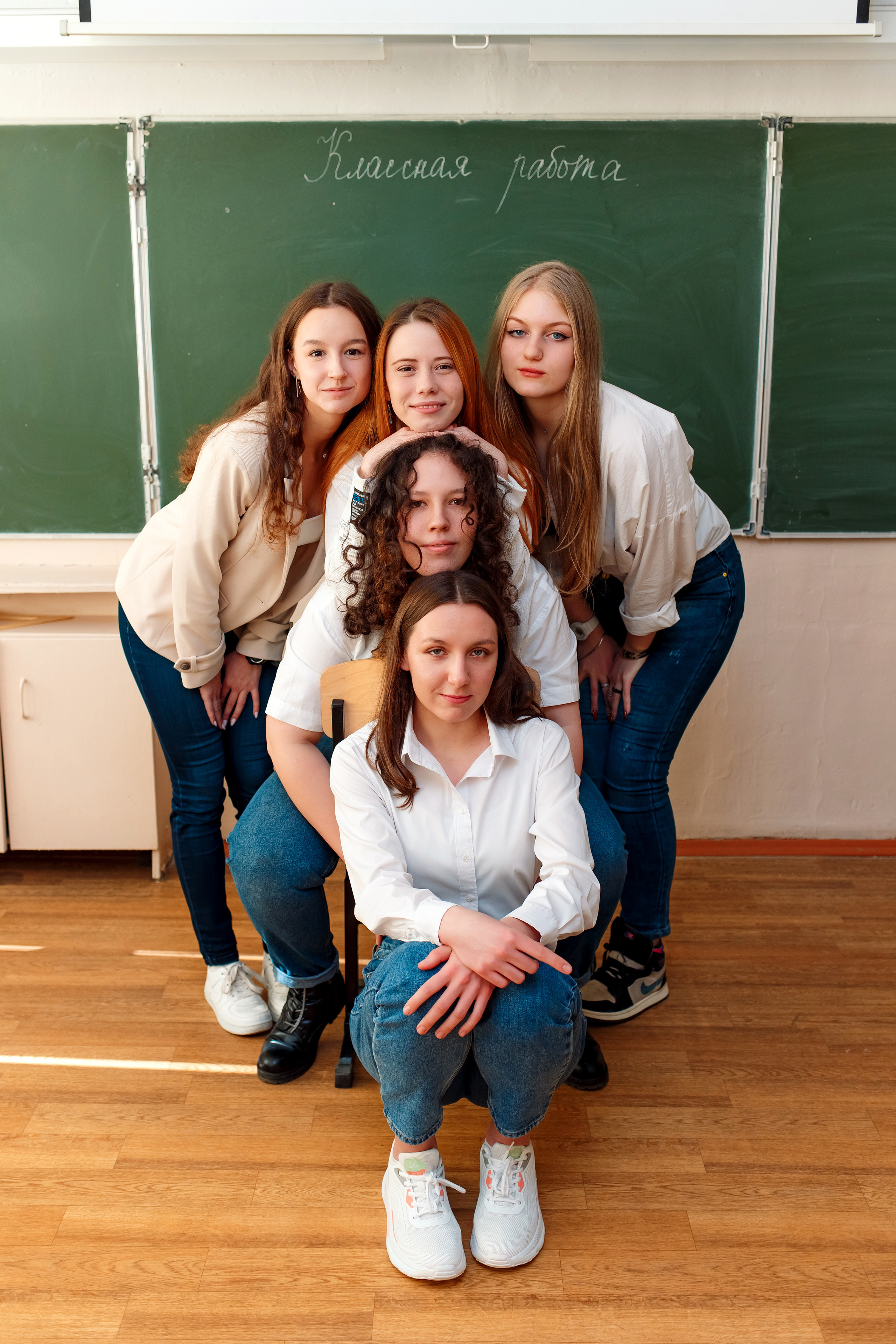 11 класс 11 школа, съемка в школе. Фотограф Любовь Корниенко, Примоский край