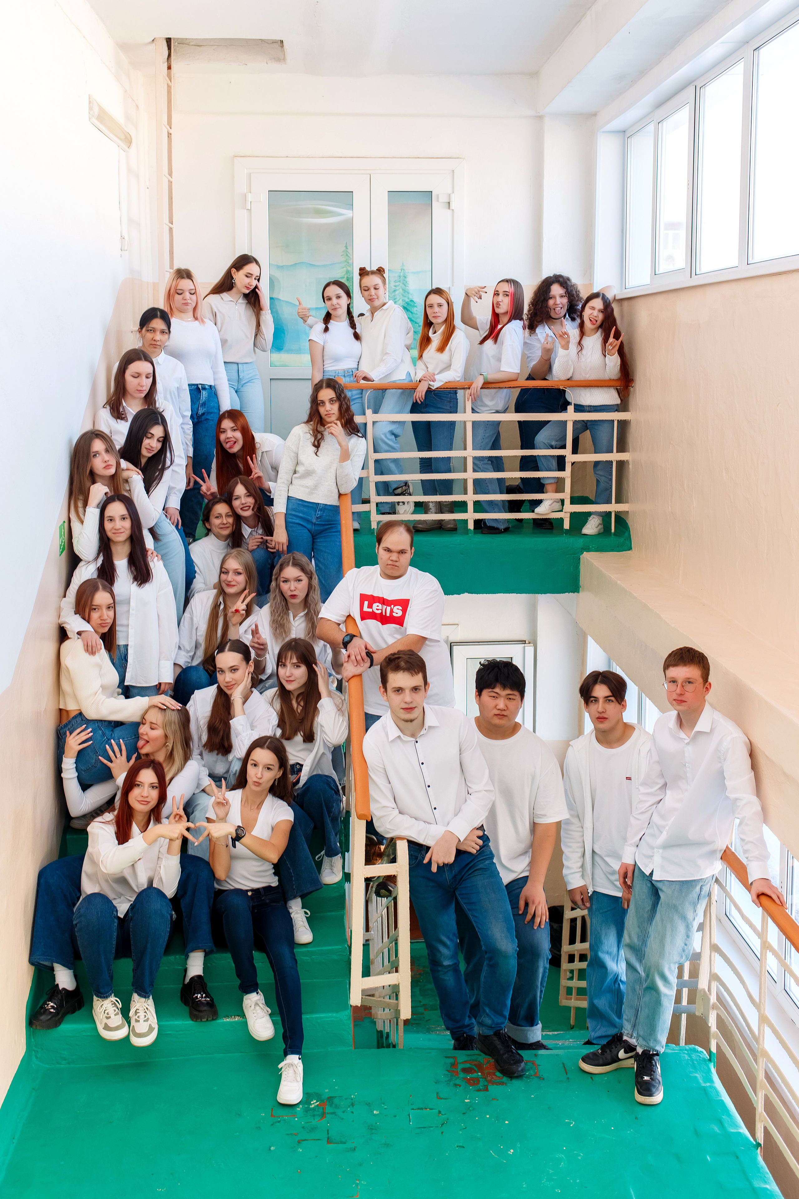 11 класс 11 школа, съемка в школе. Фотограф Любовь Корниенко, Примоский край