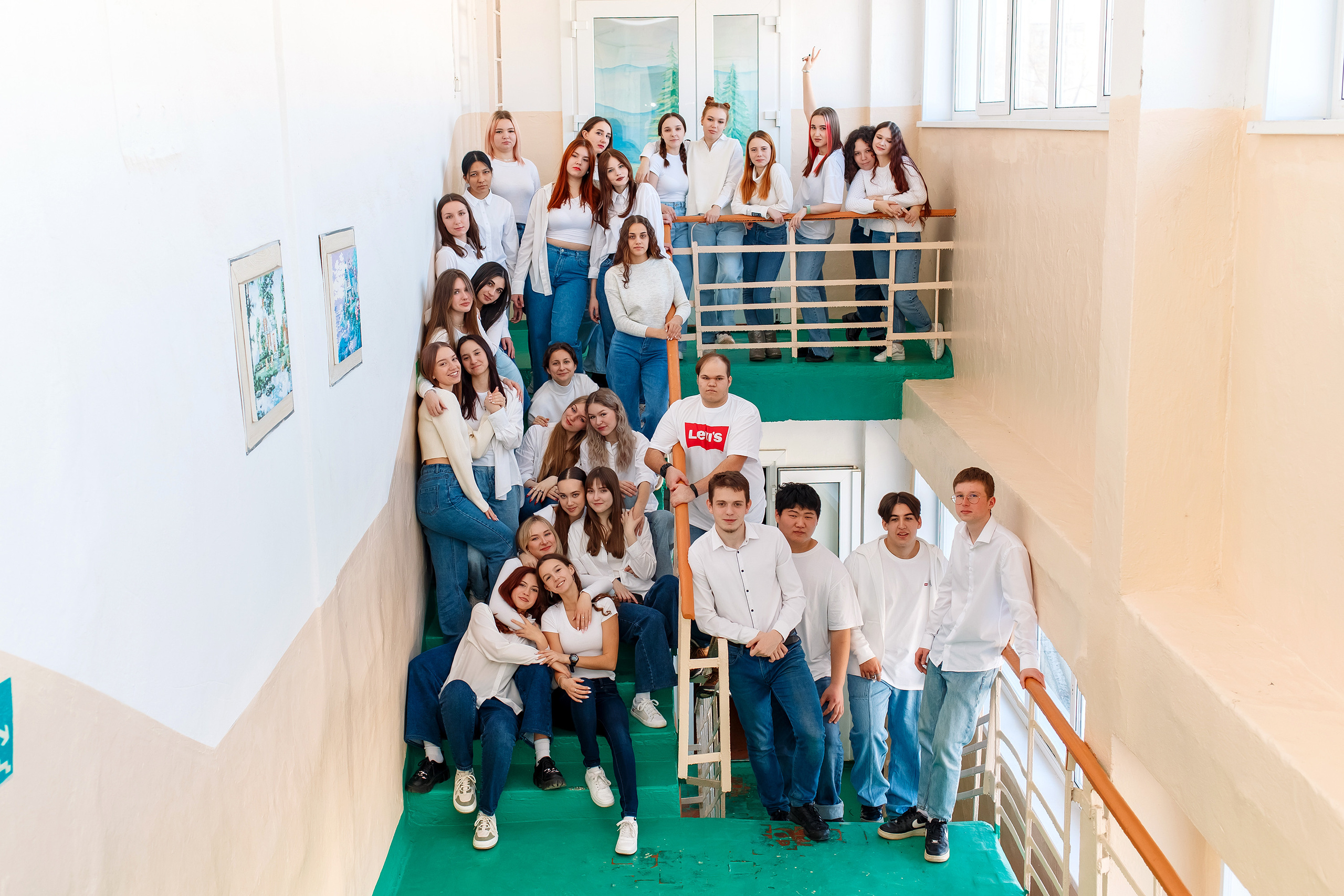 11 класс 11 школа, съемка в школе. Фотограф Любовь Корниенко, Примоский край