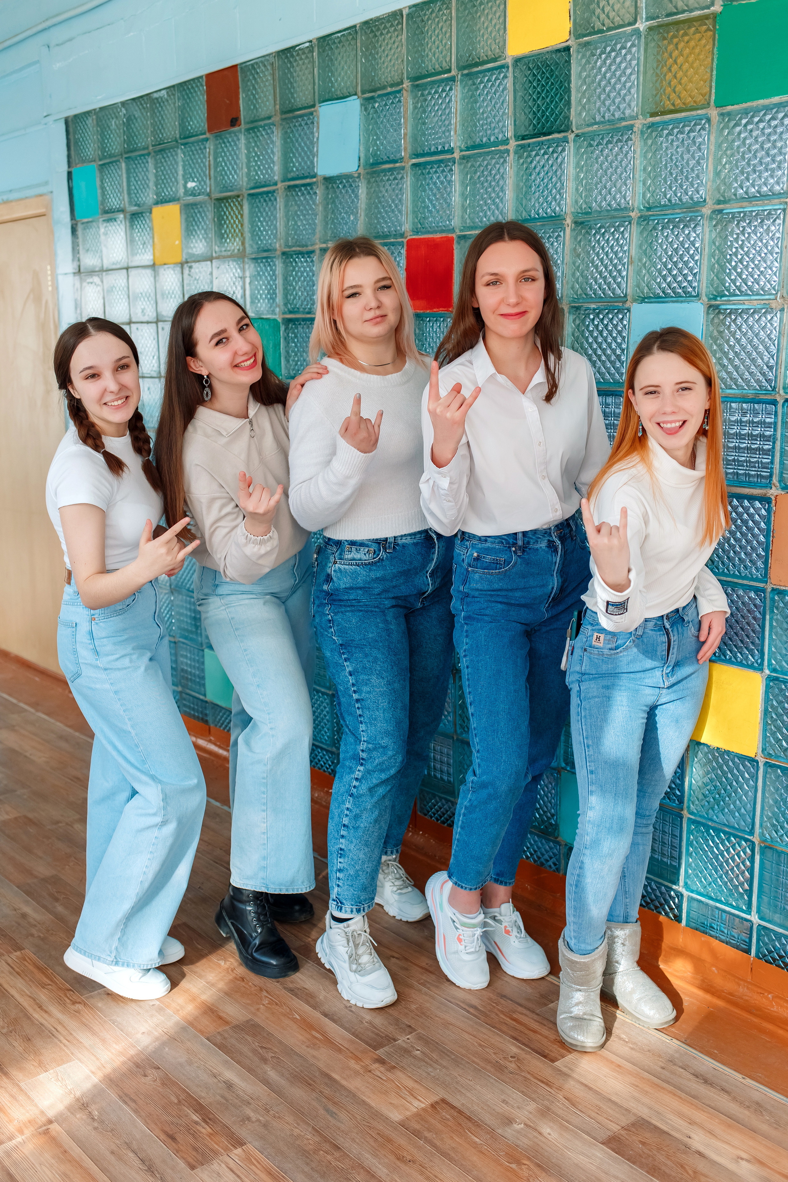 11 класс 11 школа, съемка в школе. Фотограф Любовь Корниенко, Примоский край