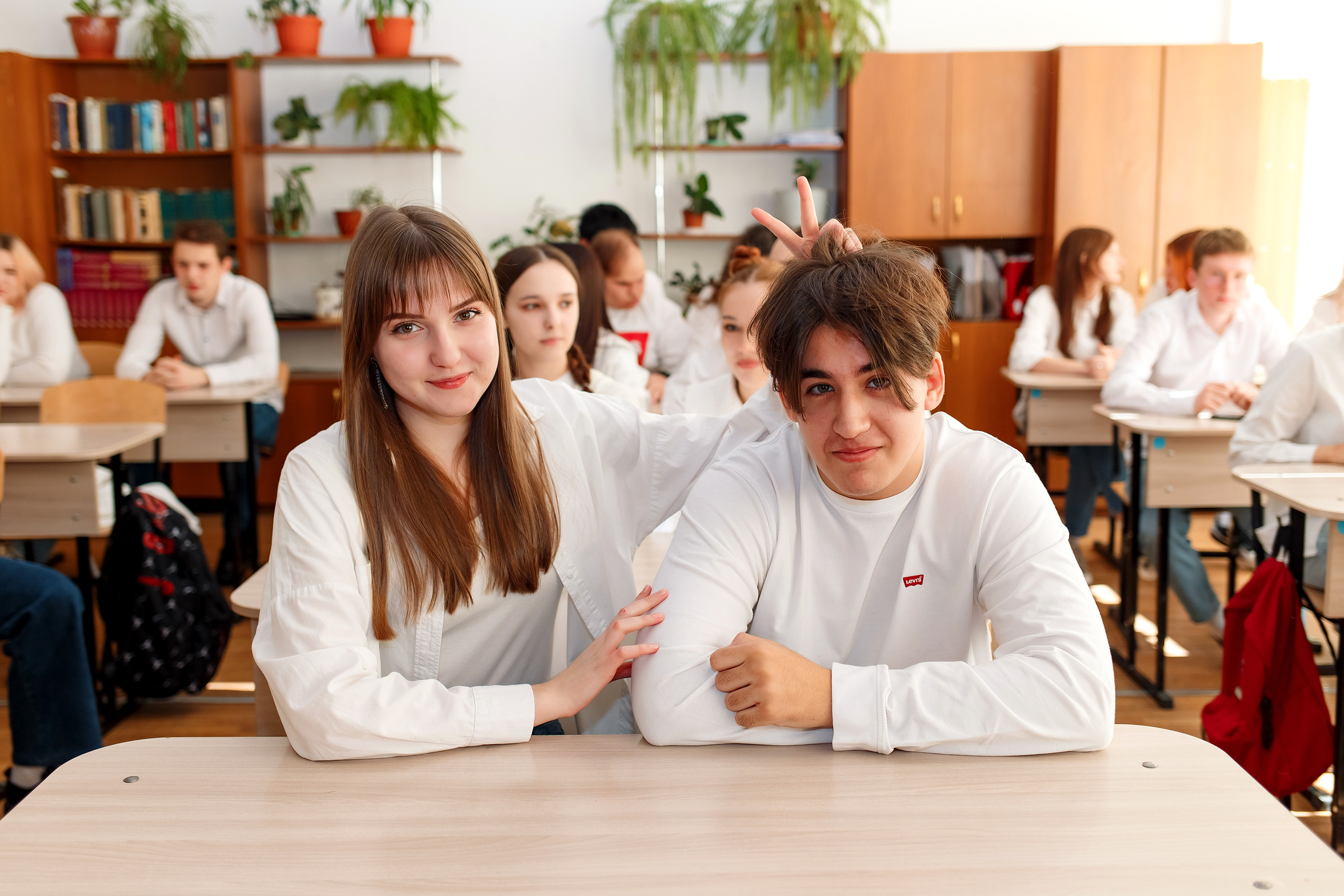 11 класс 11 школа, съемка в школе. Фотограф Любовь Корниенко, Примоский край