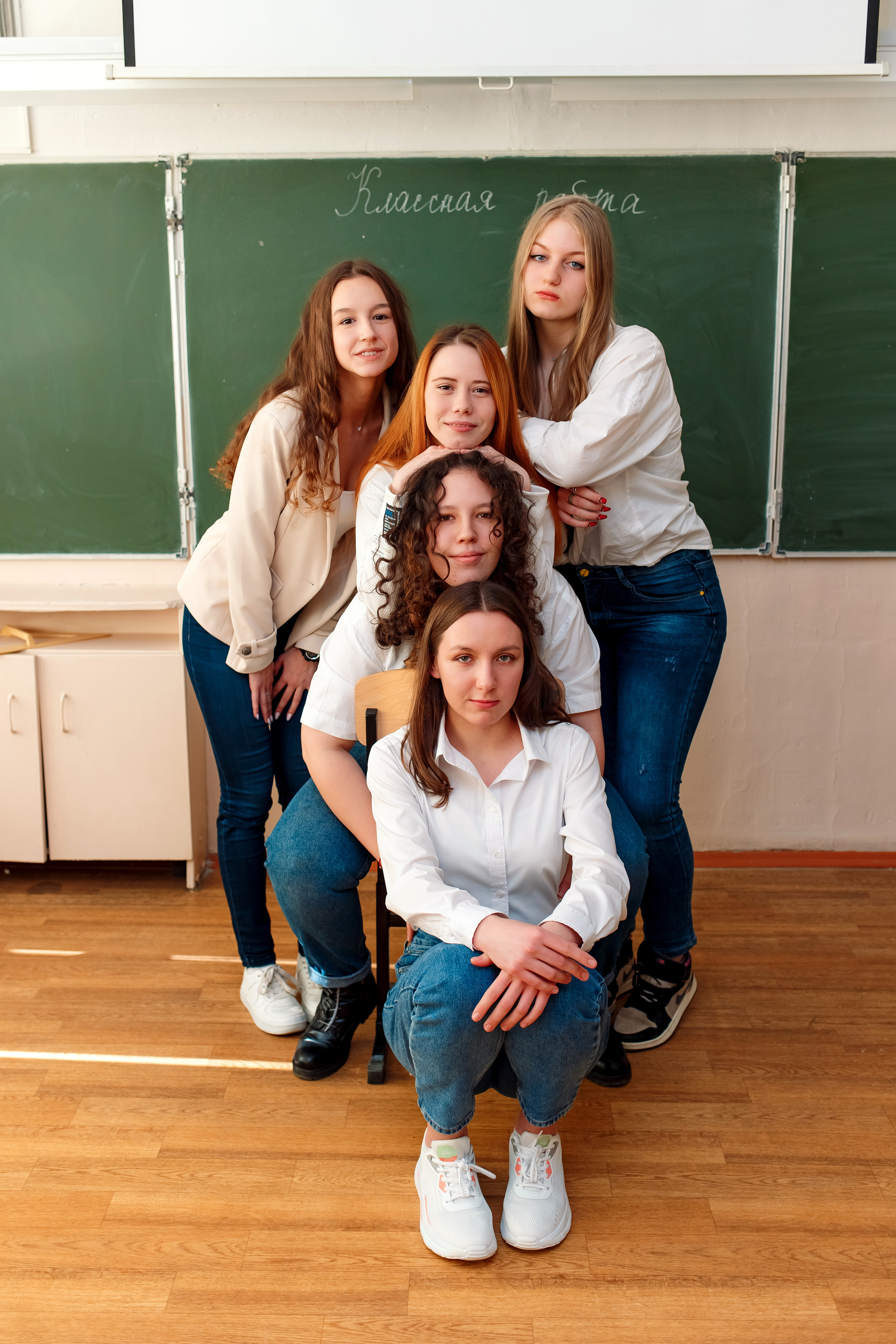 11 класс 11 школа, съемка в школе. Фотограф Любовь Корниенко, Примоский край