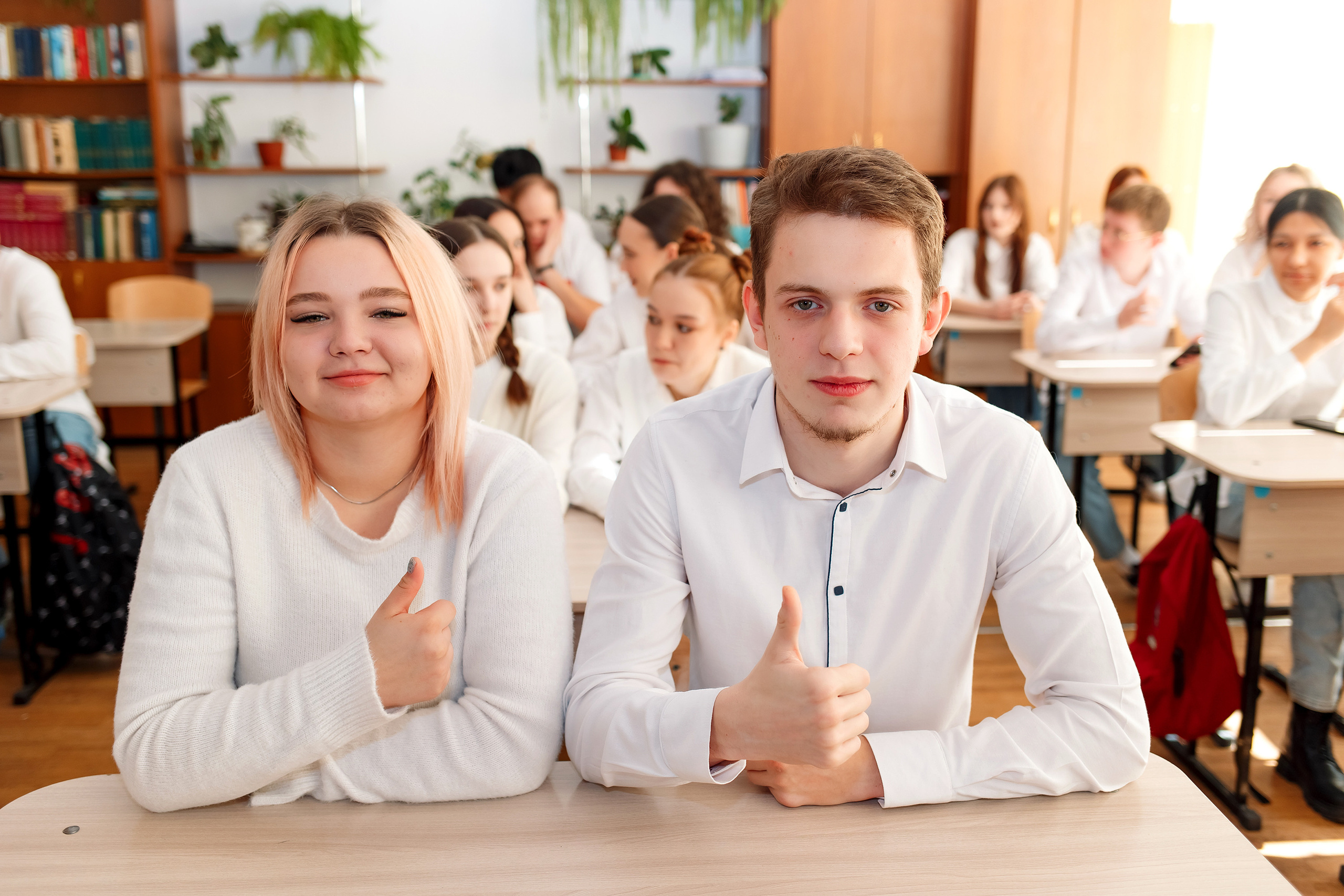 11 класс 11 школа, съемка в школе. Фотограф Любовь Корниенко, Примоский край