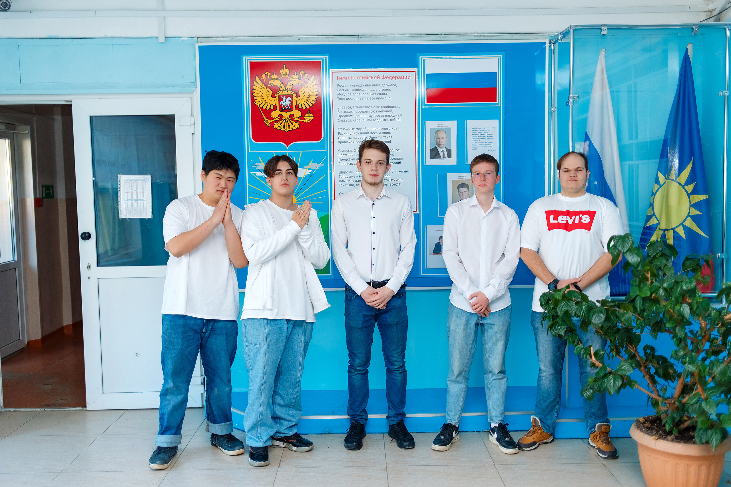 11 класс 11 школа, съемка в школе. Фотограф Любовь Корниенко, Примоский край