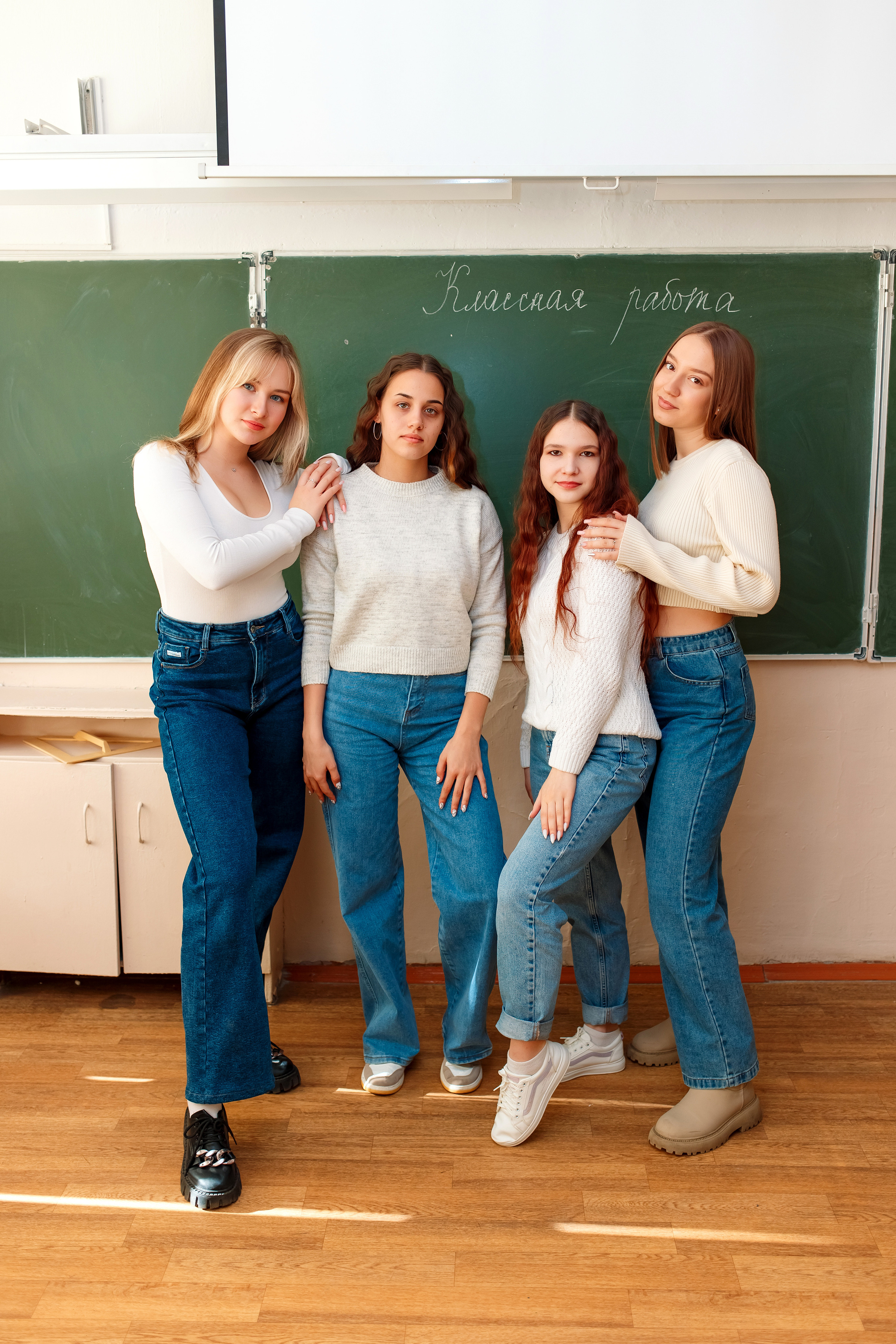 11 класс 11 школа, съемка в школе. Фотограф Любовь Корниенко, Примоский край