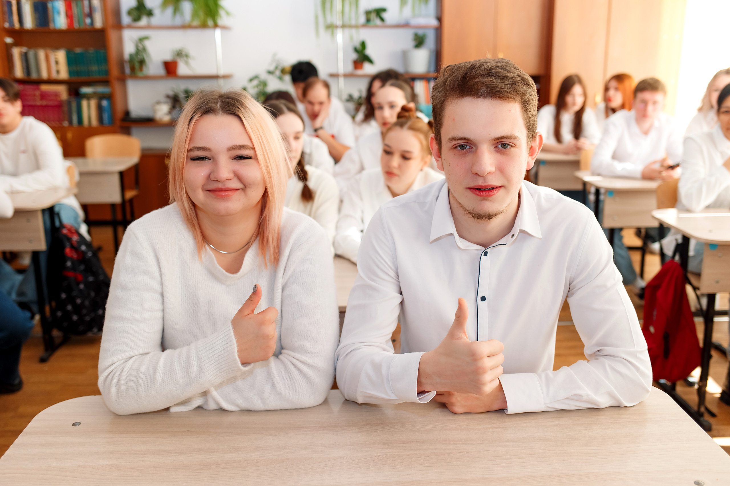 11 класс 11 школа, съемка в школе. Фотограф Любовь Корниенко, Примоский край