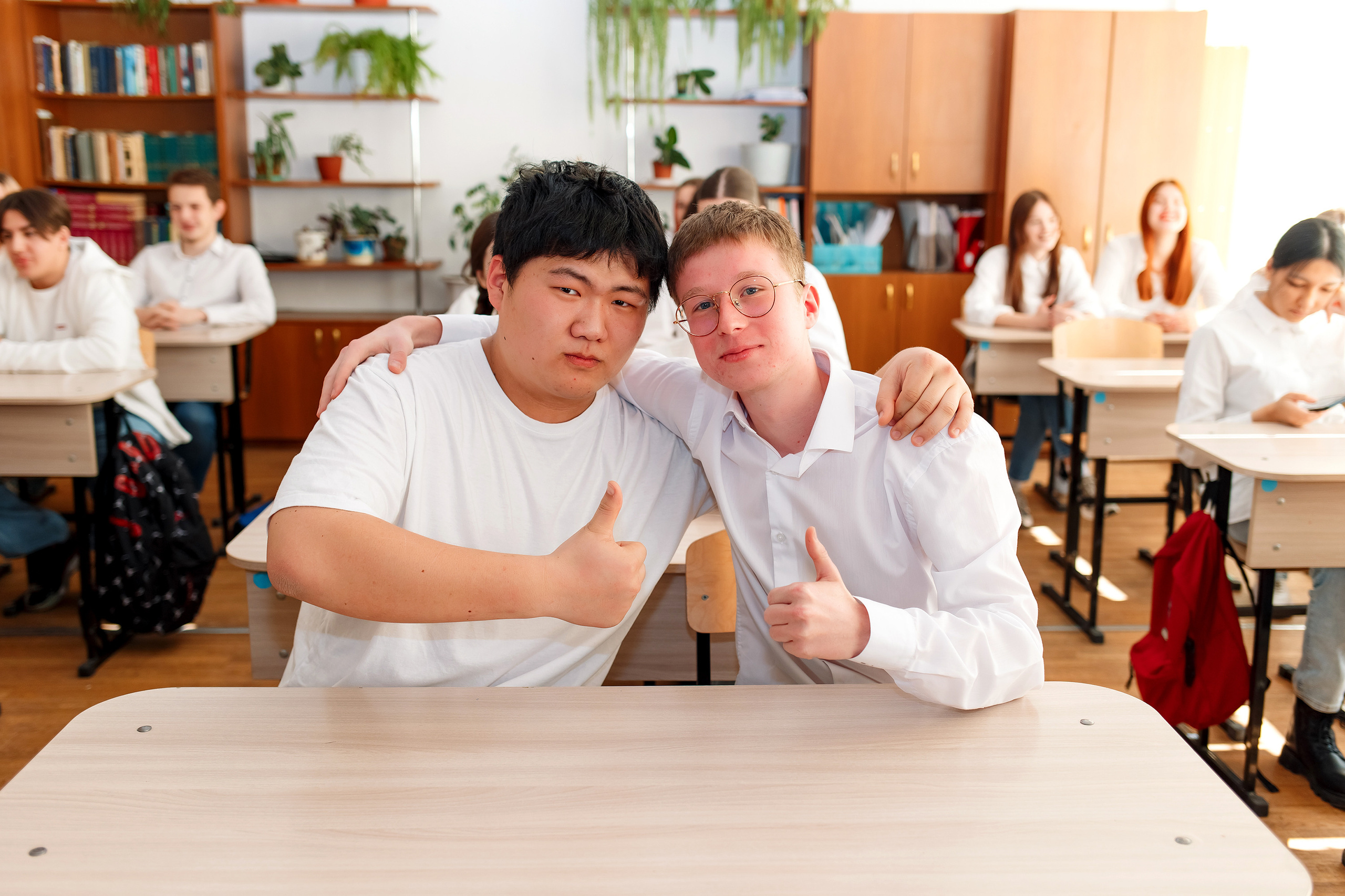 11 класс 11 школа, съемка в школе. Фотограф Любовь Корниенко, Примоский край