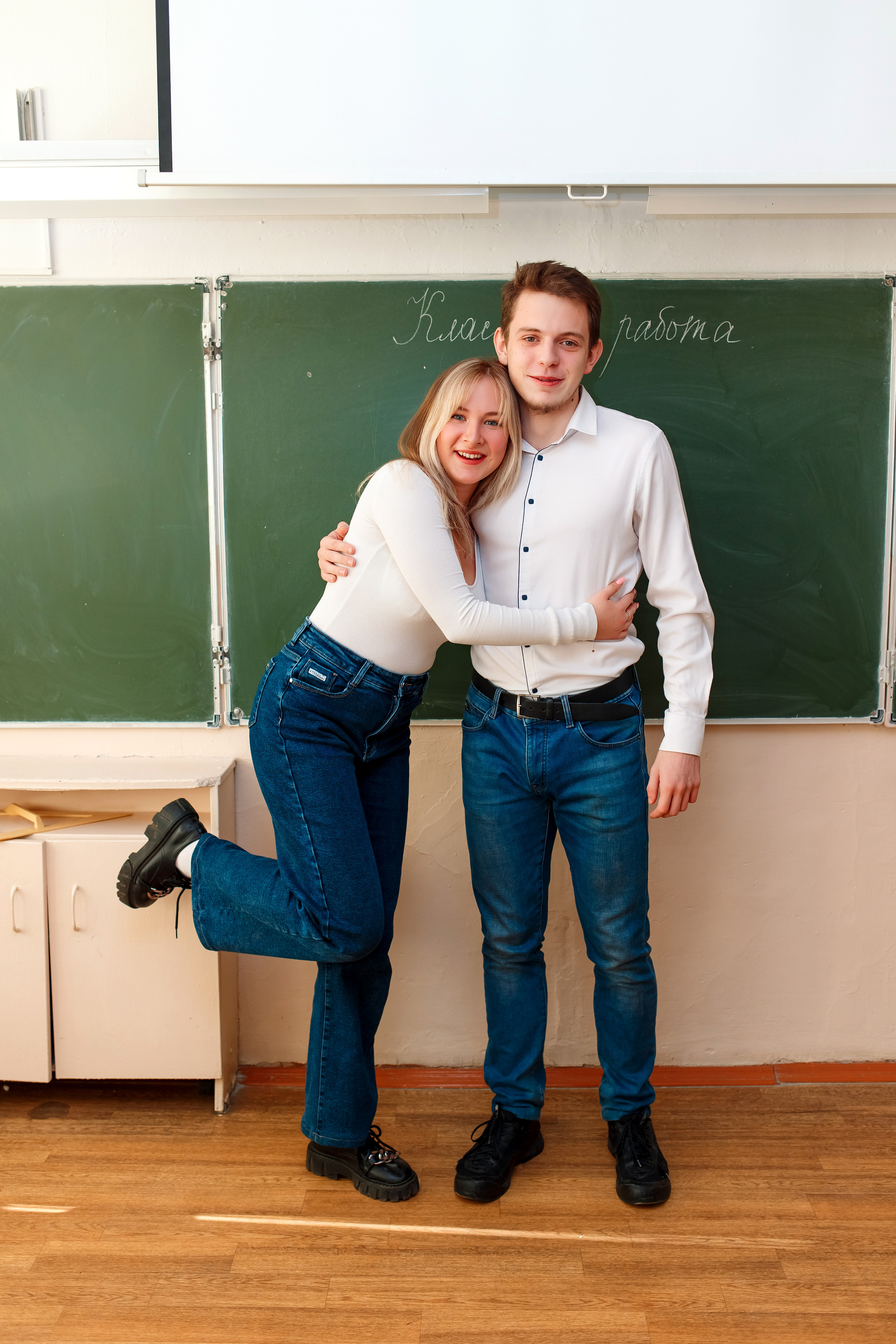 11 класс 11 школа, съемка в школе. Фотограф Любовь Корниенко, Примоский край