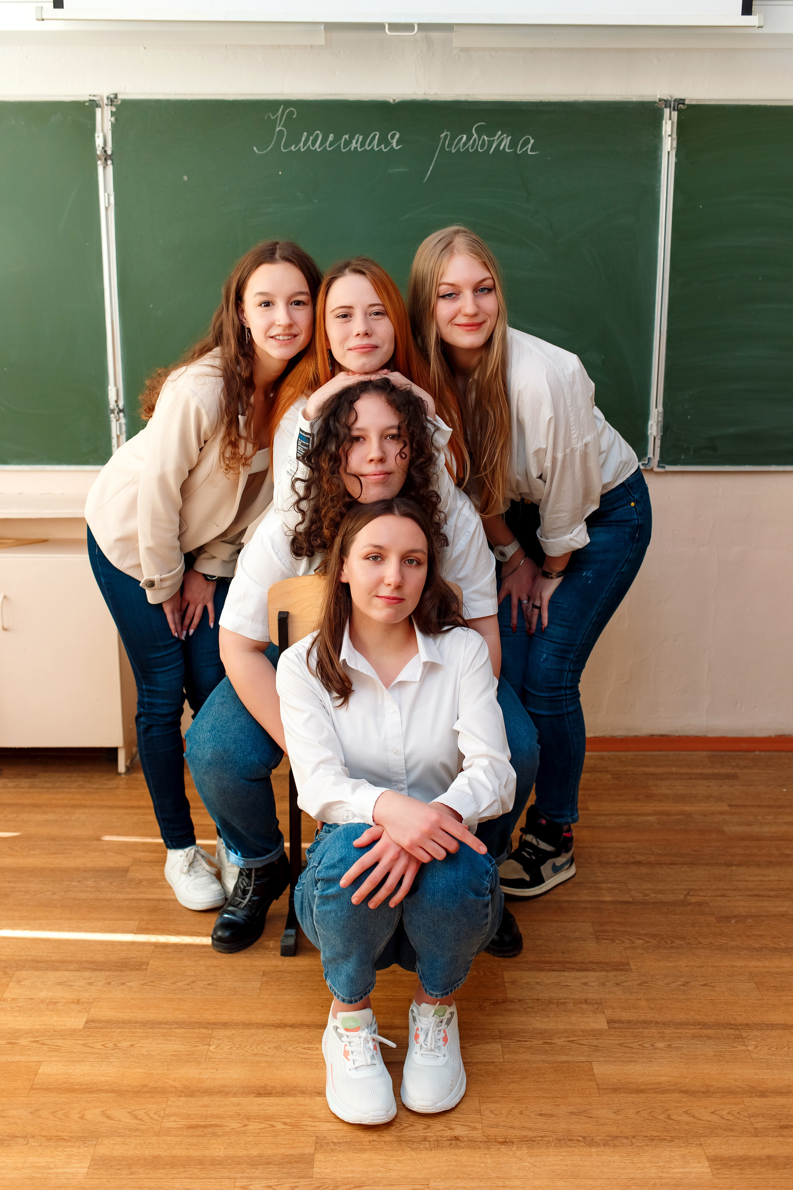 11 класс 11 школа, съемка в школе. Фотограф Любовь Корниенко, Примоский край