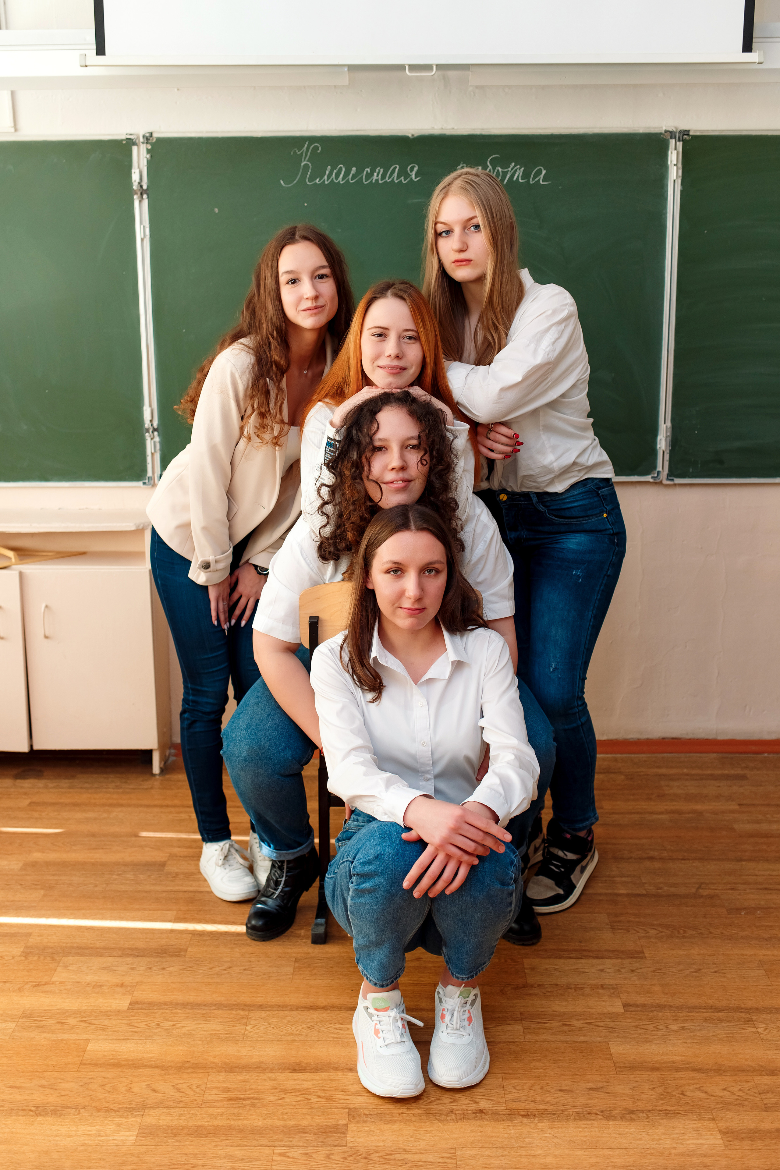 11 класс 11 школа, съемка в школе. Фотограф Любовь Корниенко, Примоский край