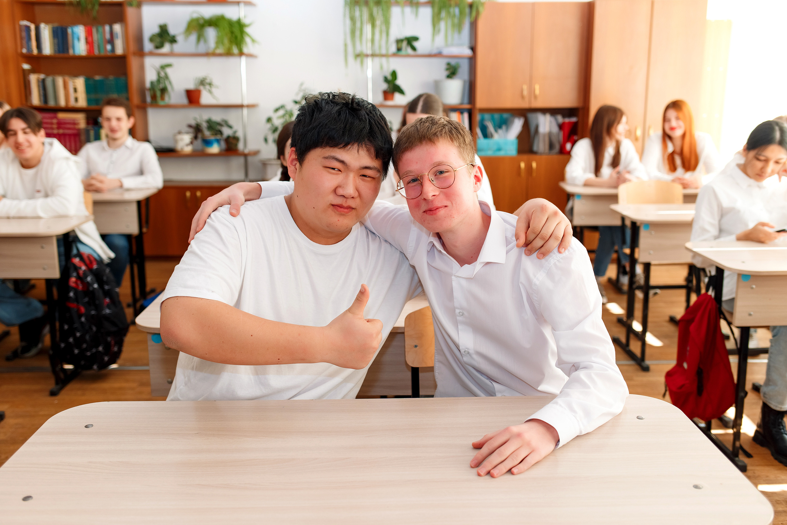 11 класс 11 школа, съемка в школе. Фотограф Любовь Корниенко, Примоский край