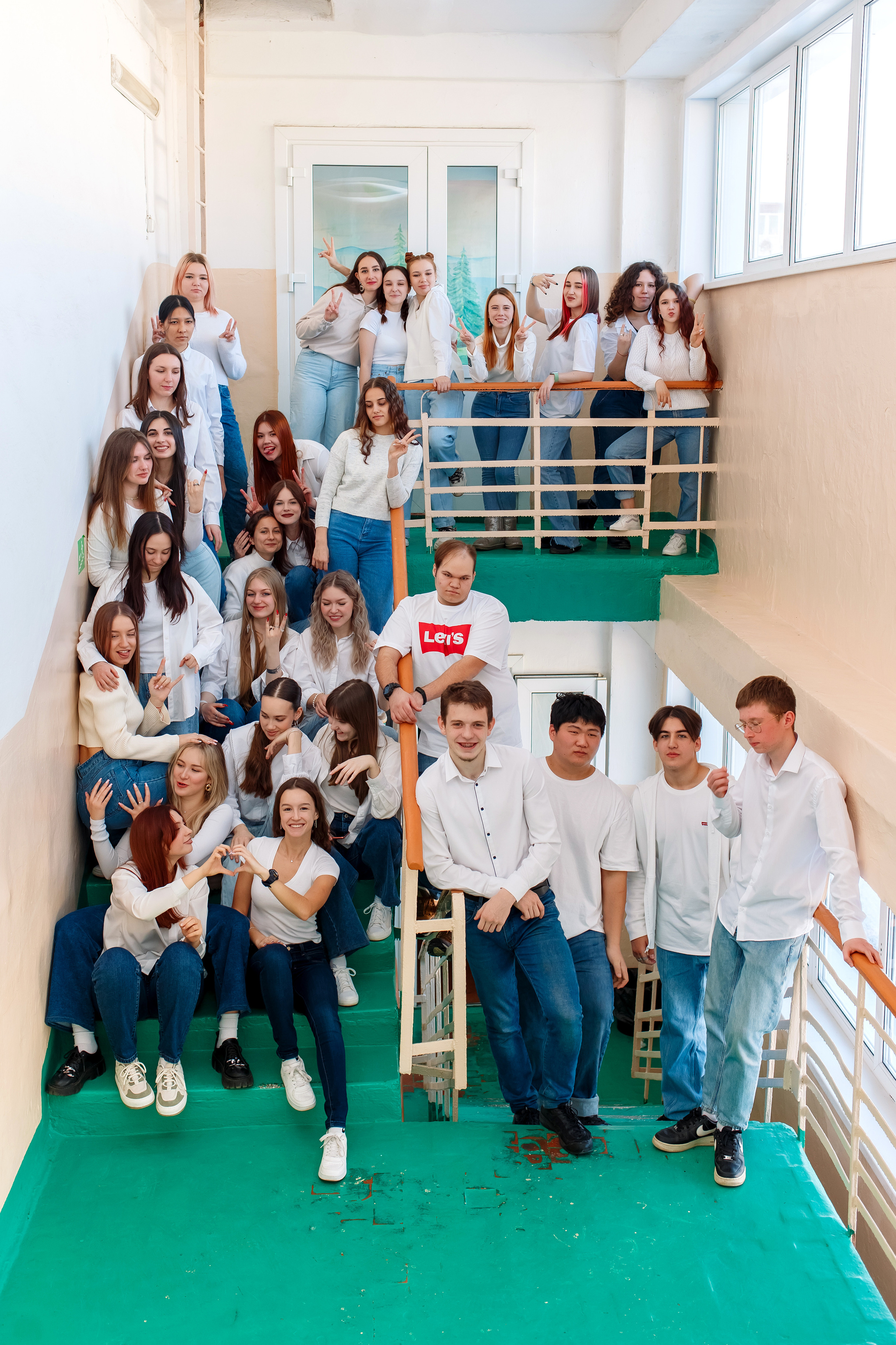 11 класс 11 школа, съемка в школе. Фотограф Любовь Корниенко, Примоский край