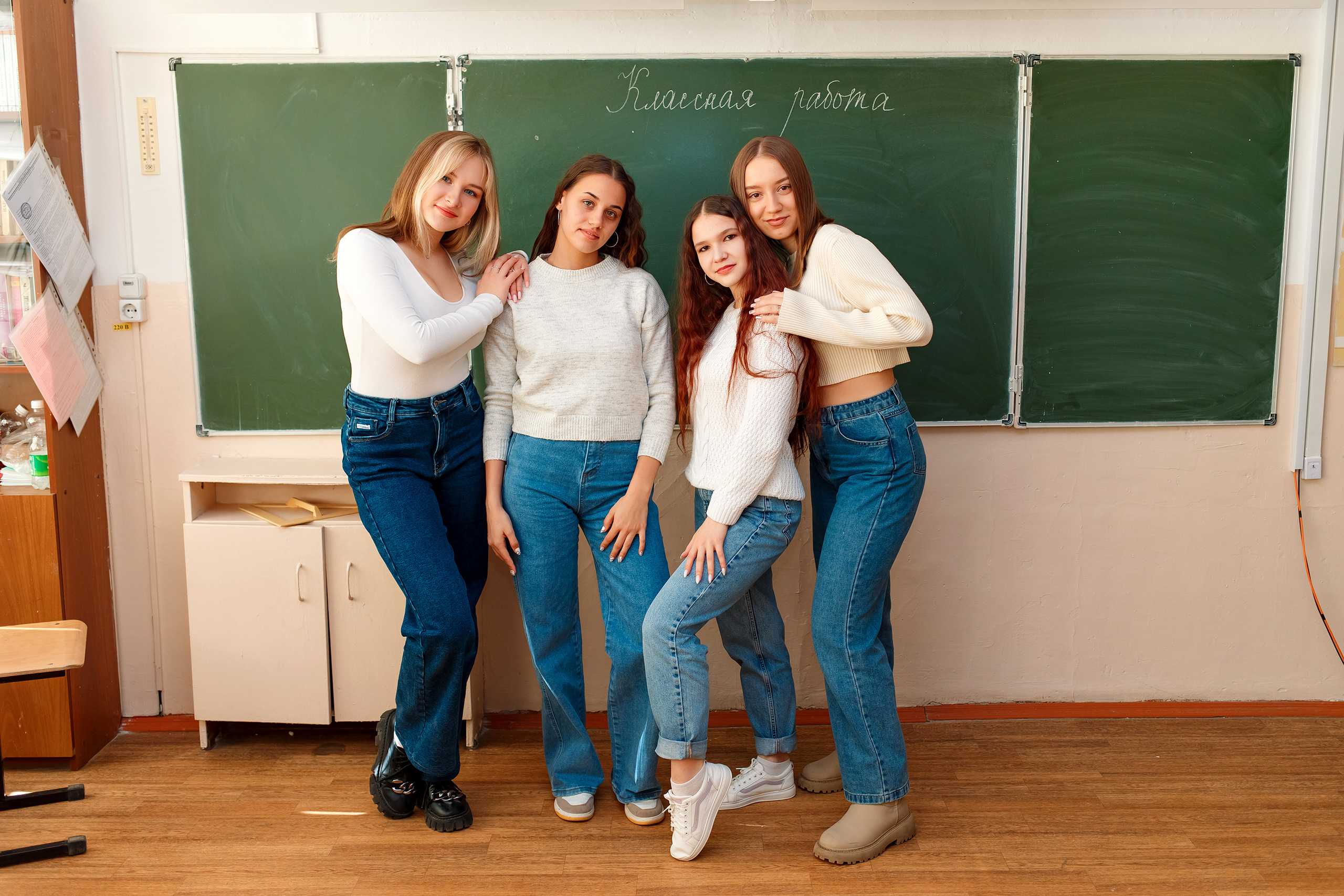 11 класс 11 школа, съемка в школе. Фотограф Любовь Корниенко, Примоский край