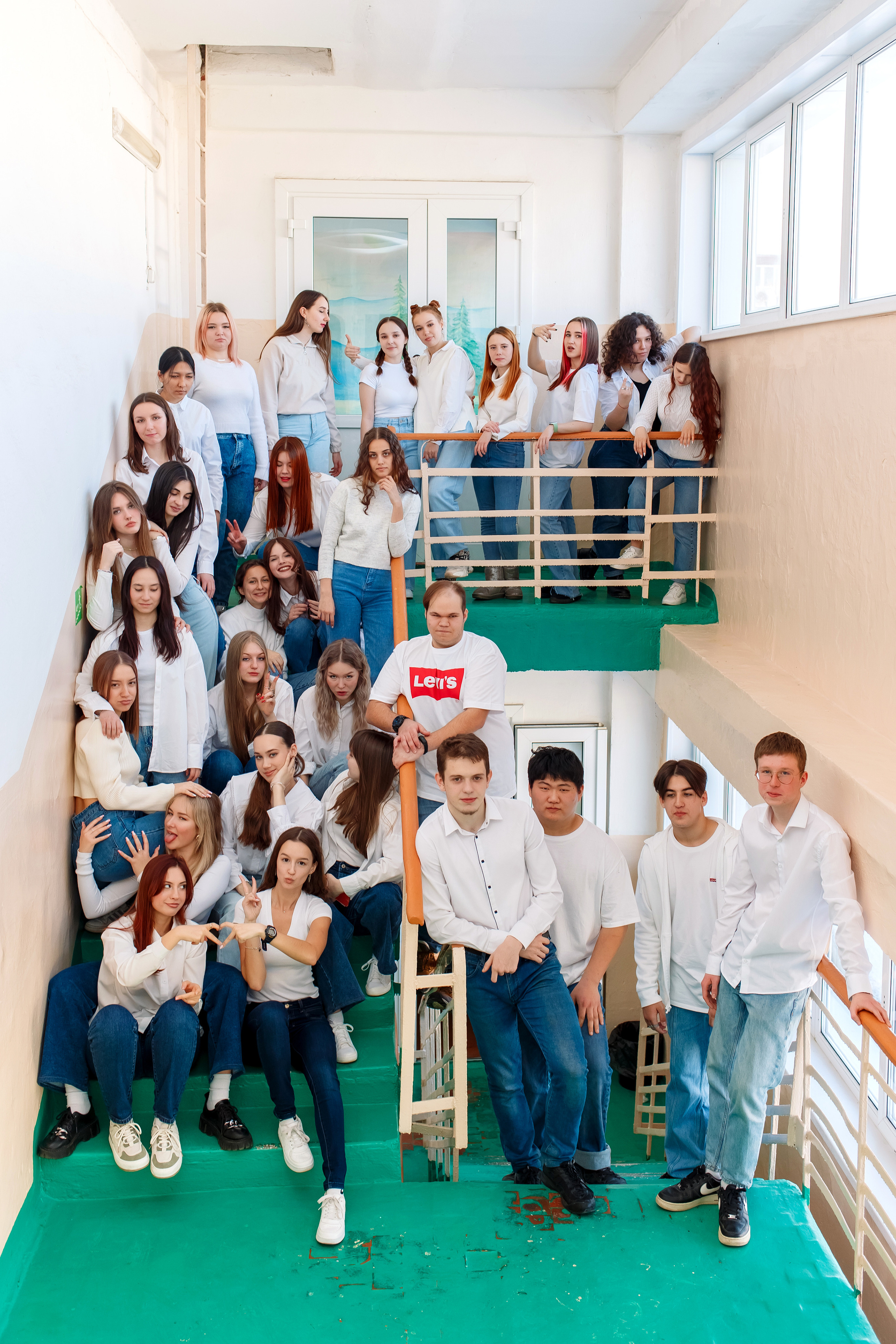 11 класс 11 школа, съемка в школе. Фотограф Любовь Корниенко, Примоский край