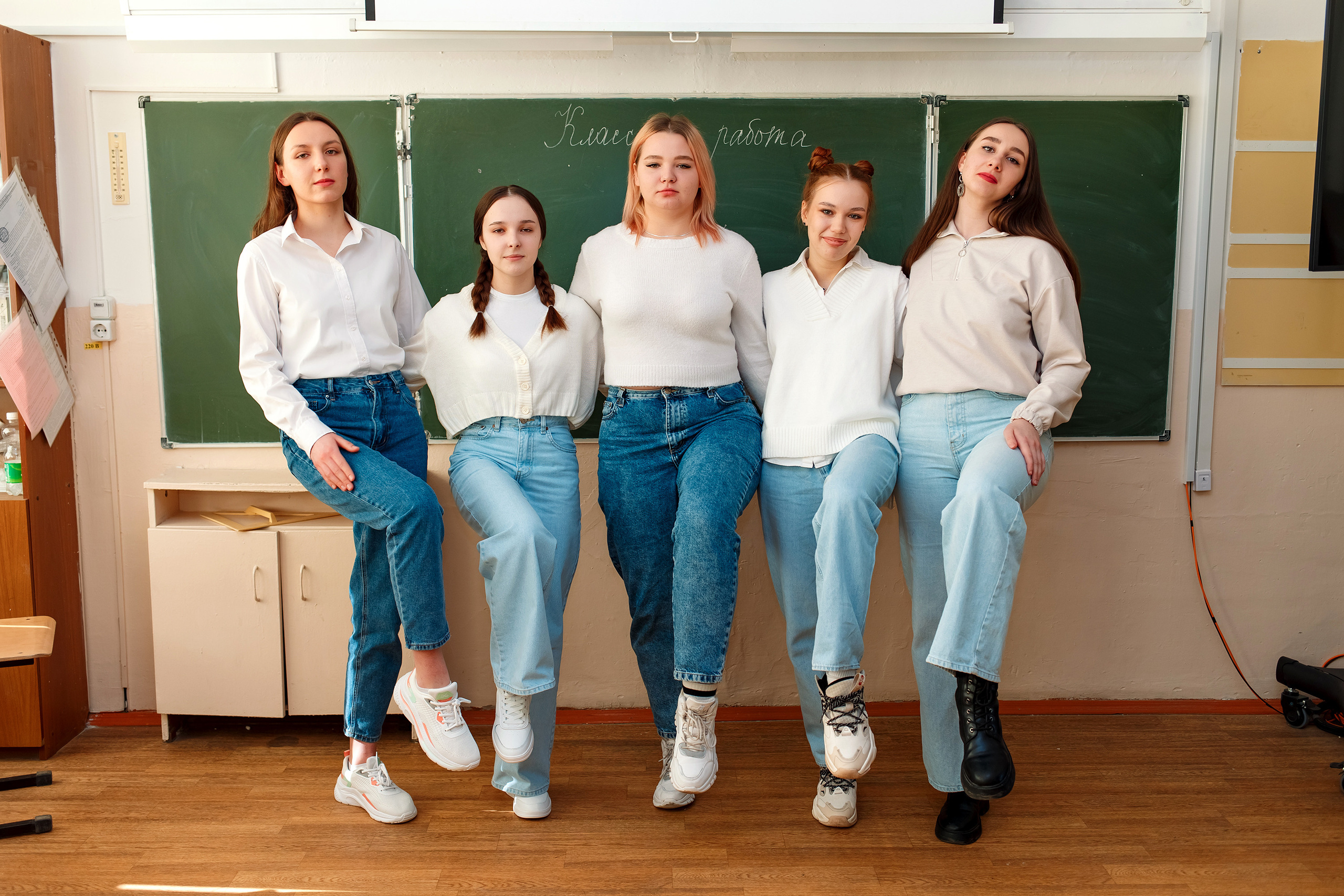 11 класс 11 школа, съемка в школе. Фотограф Любовь Корниенко, Примоский край