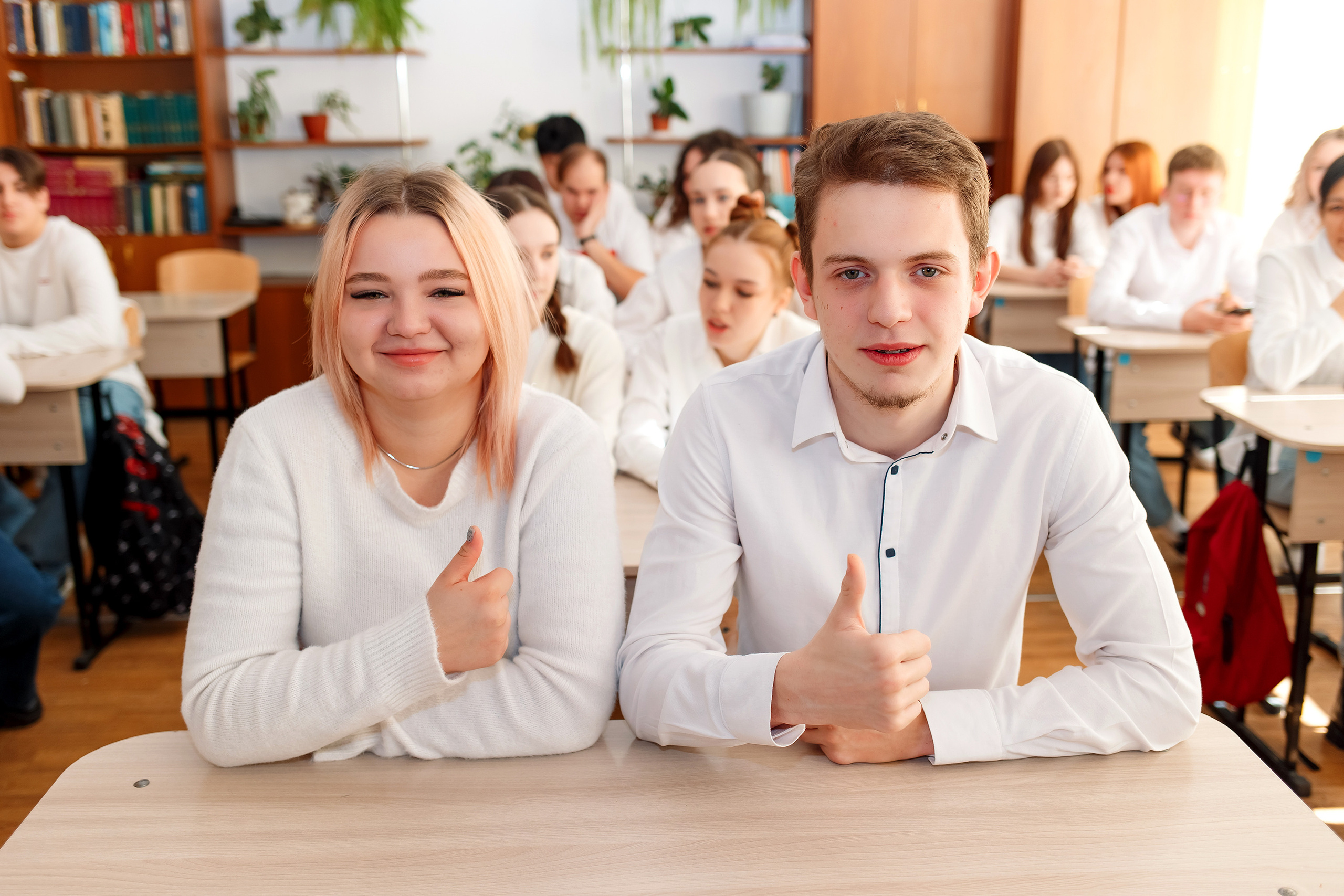 11 класс 11 школа, съемка в школе. Фотограф Любовь Корниенко, Примоский край