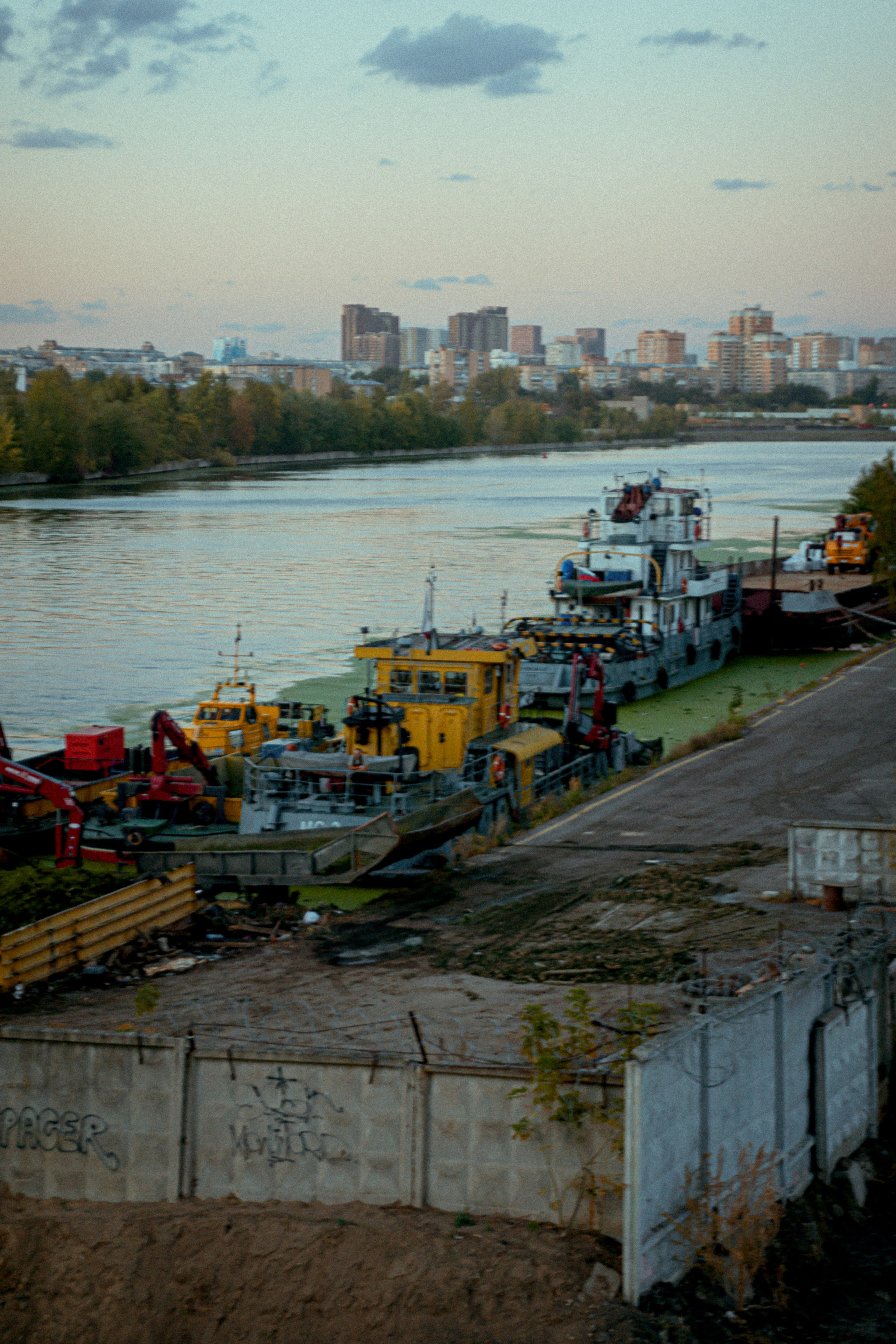 От Технопарка к ЗИЛу. Алексей Никифоров свадебный и семейный фотограф Москва, Химки