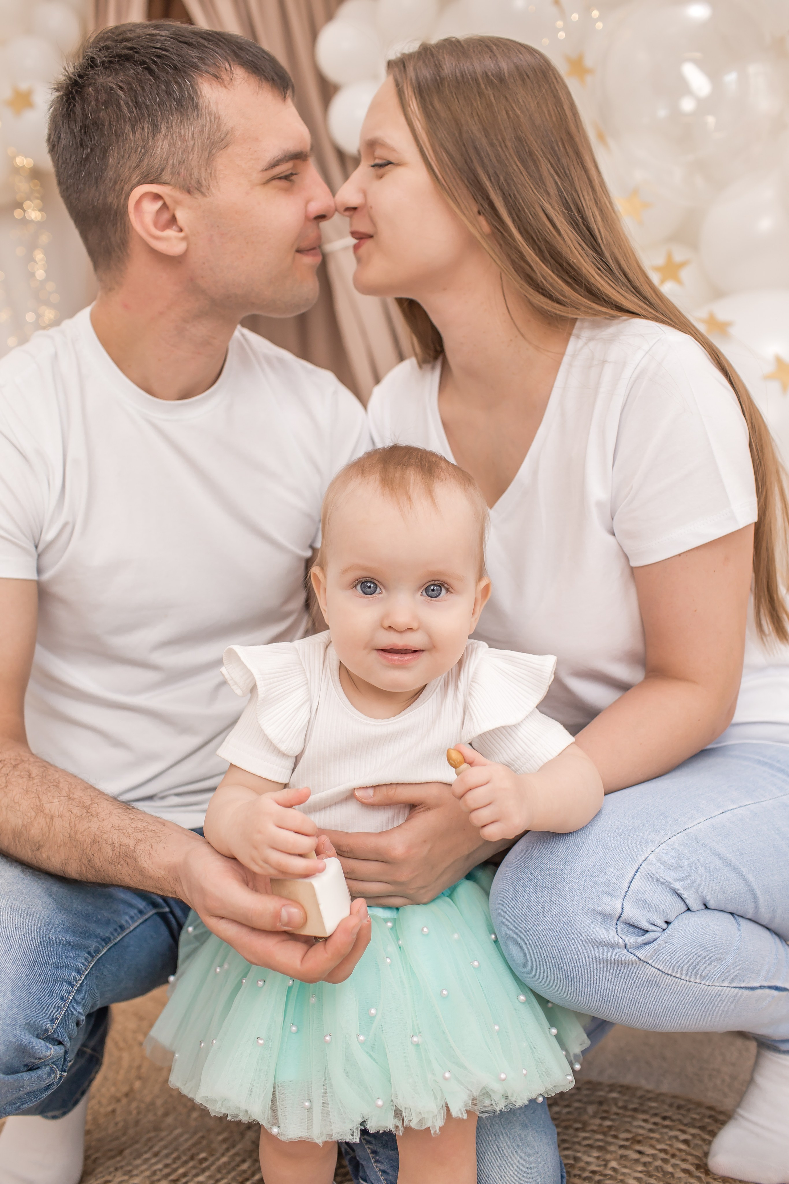 СЕМЕЙНЫЕ кадры. Детский семейный фотограф на первый годик город Новосибирск Дымова Светлана пакеты всё включено 1-3 года