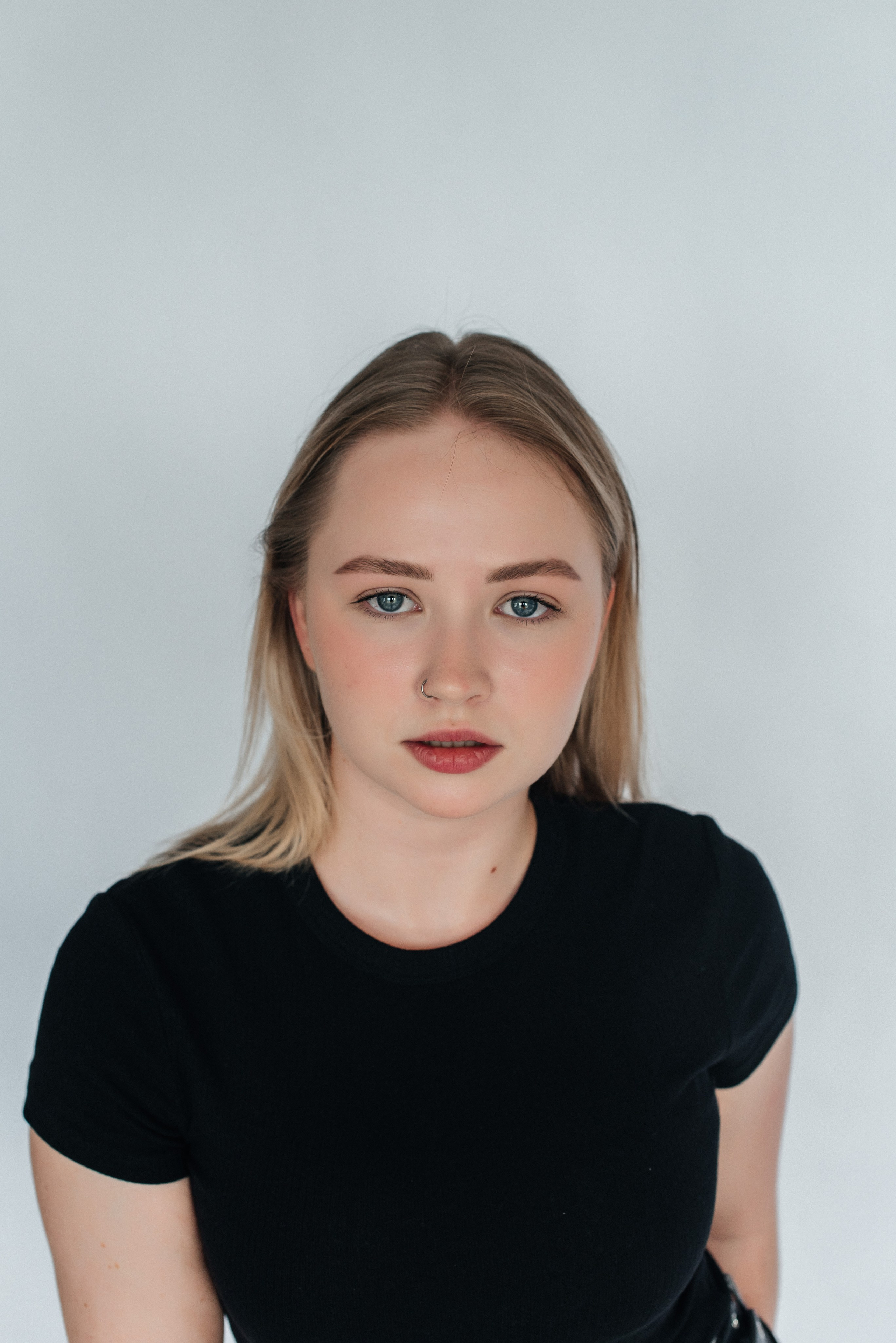 Анастасия в студии. Детский и семейный фотограф выпускной альбом Приморско-Ахтарск