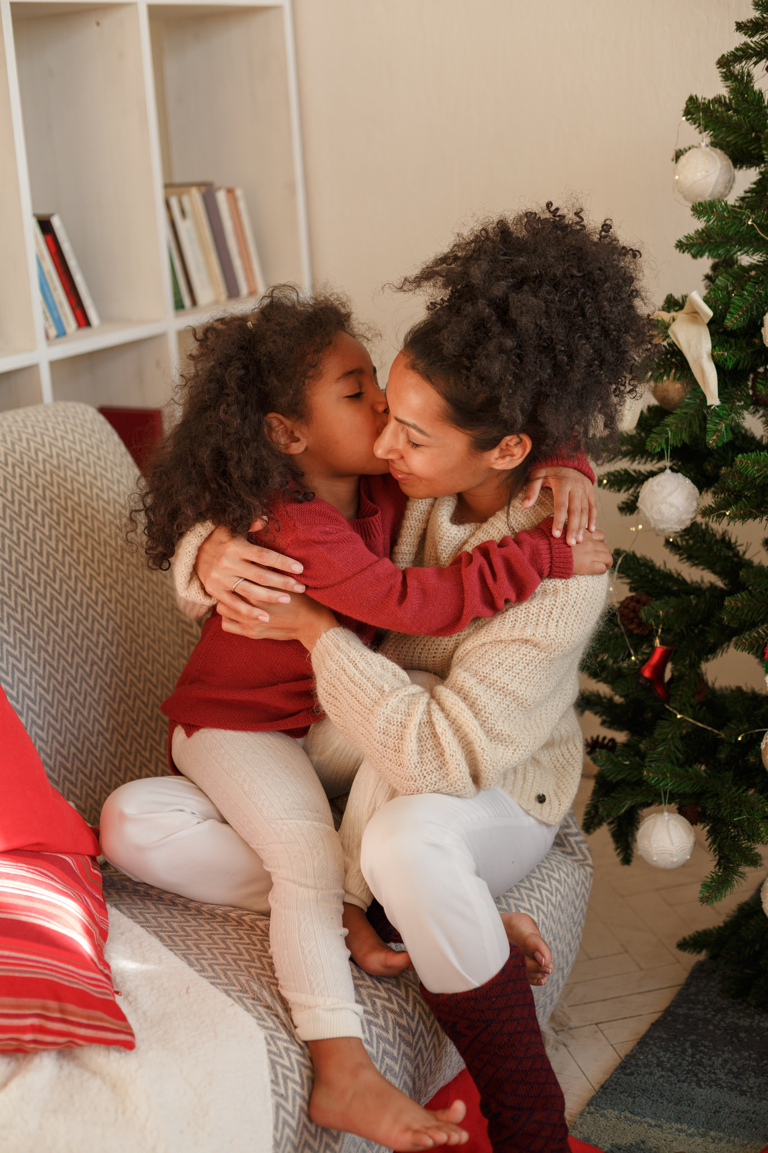 Семейная студийная фотосессия на кухне. Свадебный и семейный фотограф Скрынник Светлана
