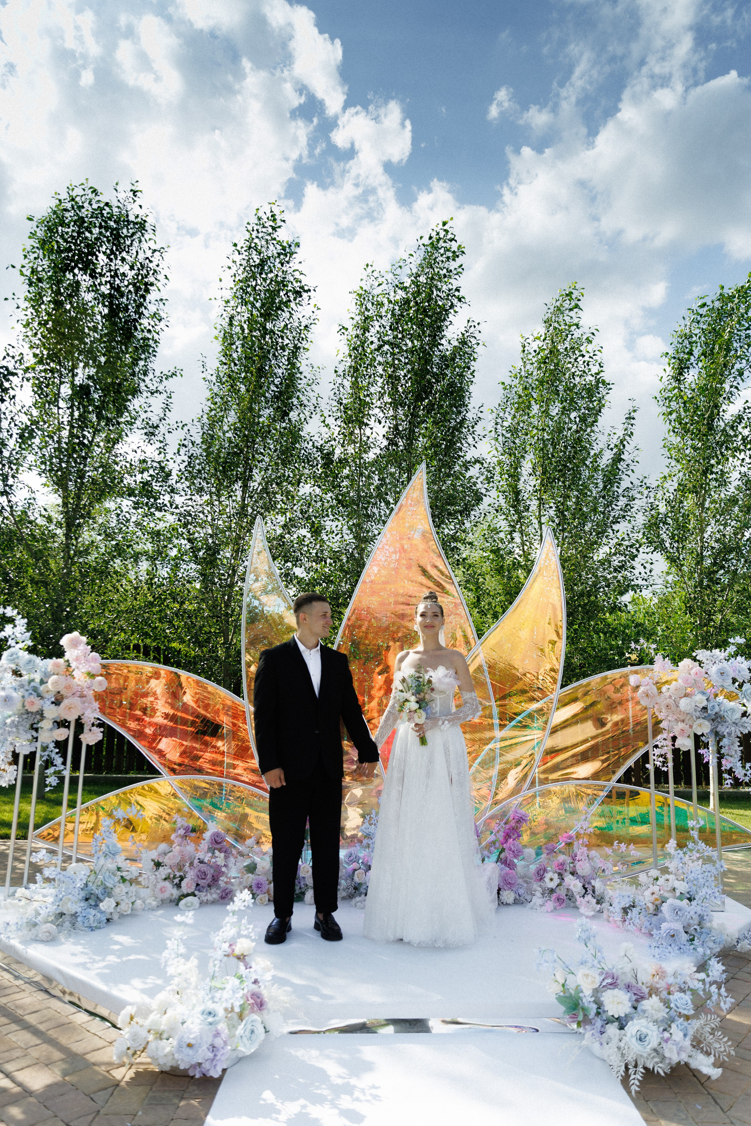 Сказка в июне. Свадьба Андрея и Инессы. Свадебный фотограф Бакрымова Валентина