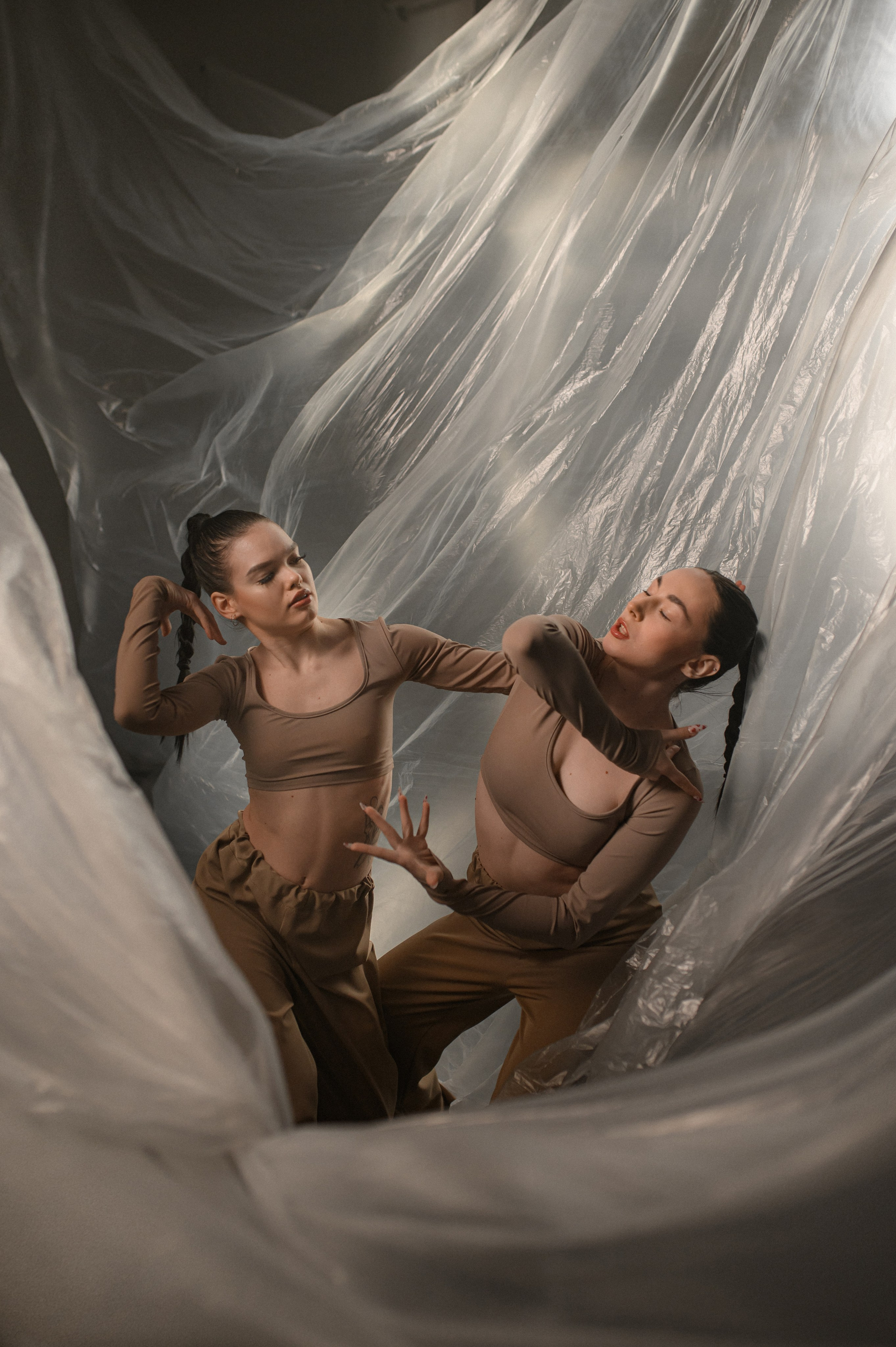 Алина и Вика. Www.ostermiller.ru