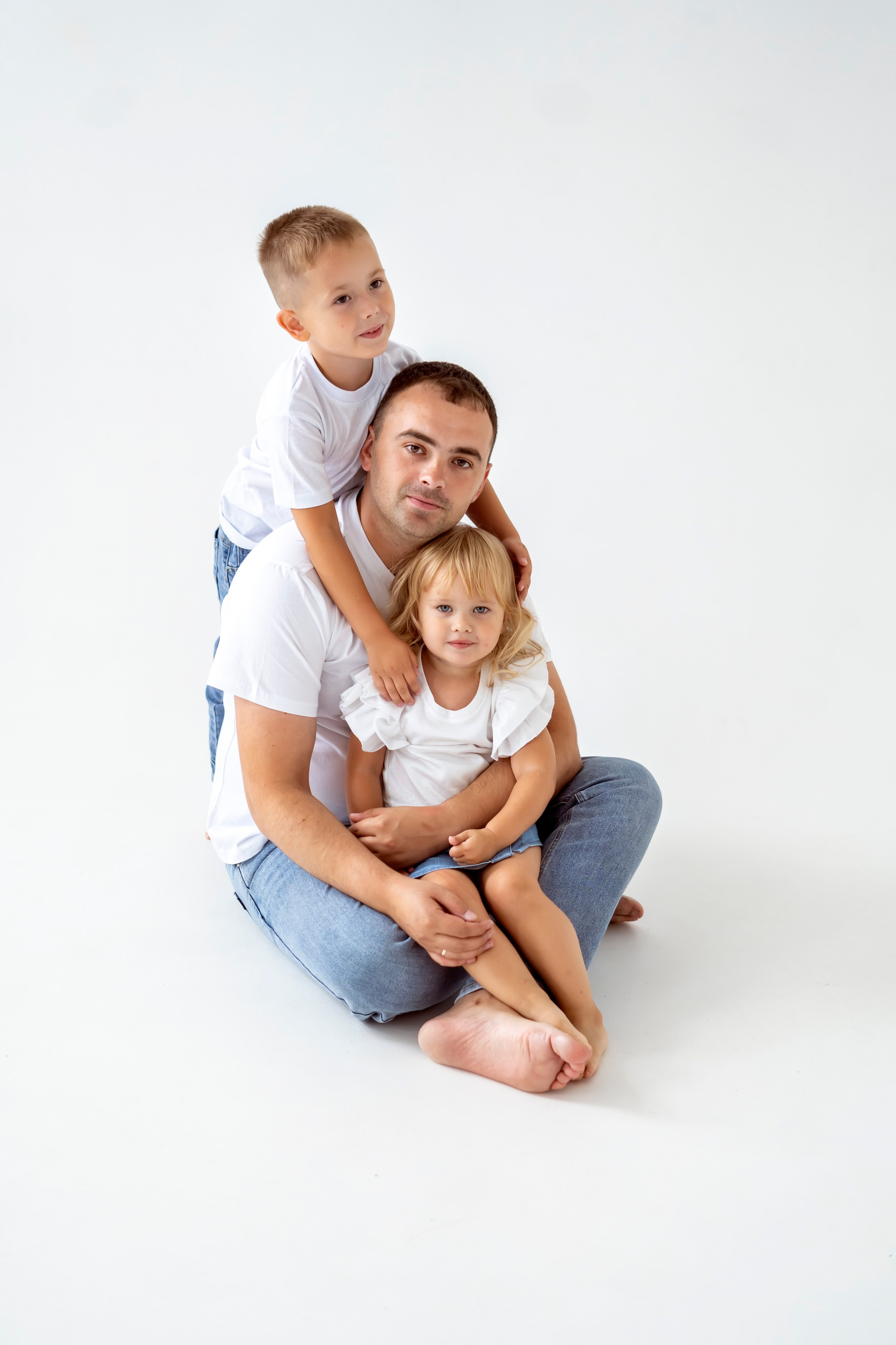 Семейная съёмка на циклораме. Семейный и детский фотограф в Хабаровске Анна Гриневич