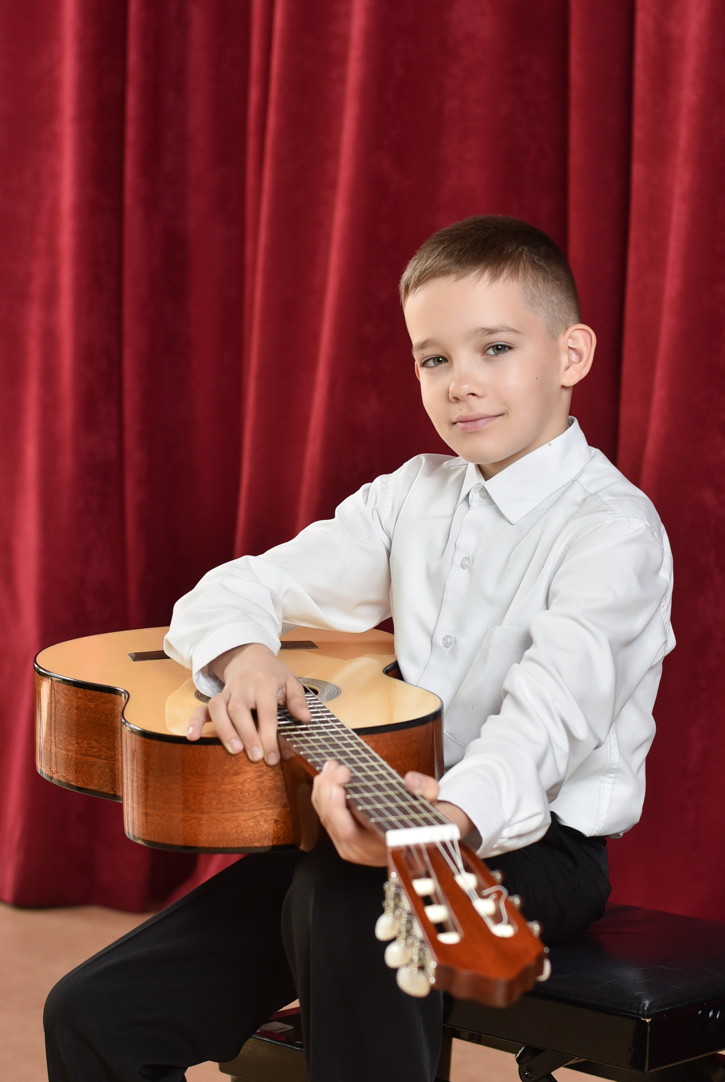 МУЗЫКАЛЬНАЯ ШКОЛА. Школьный фотограф ЛАРИСА МАТВЕЕНКО