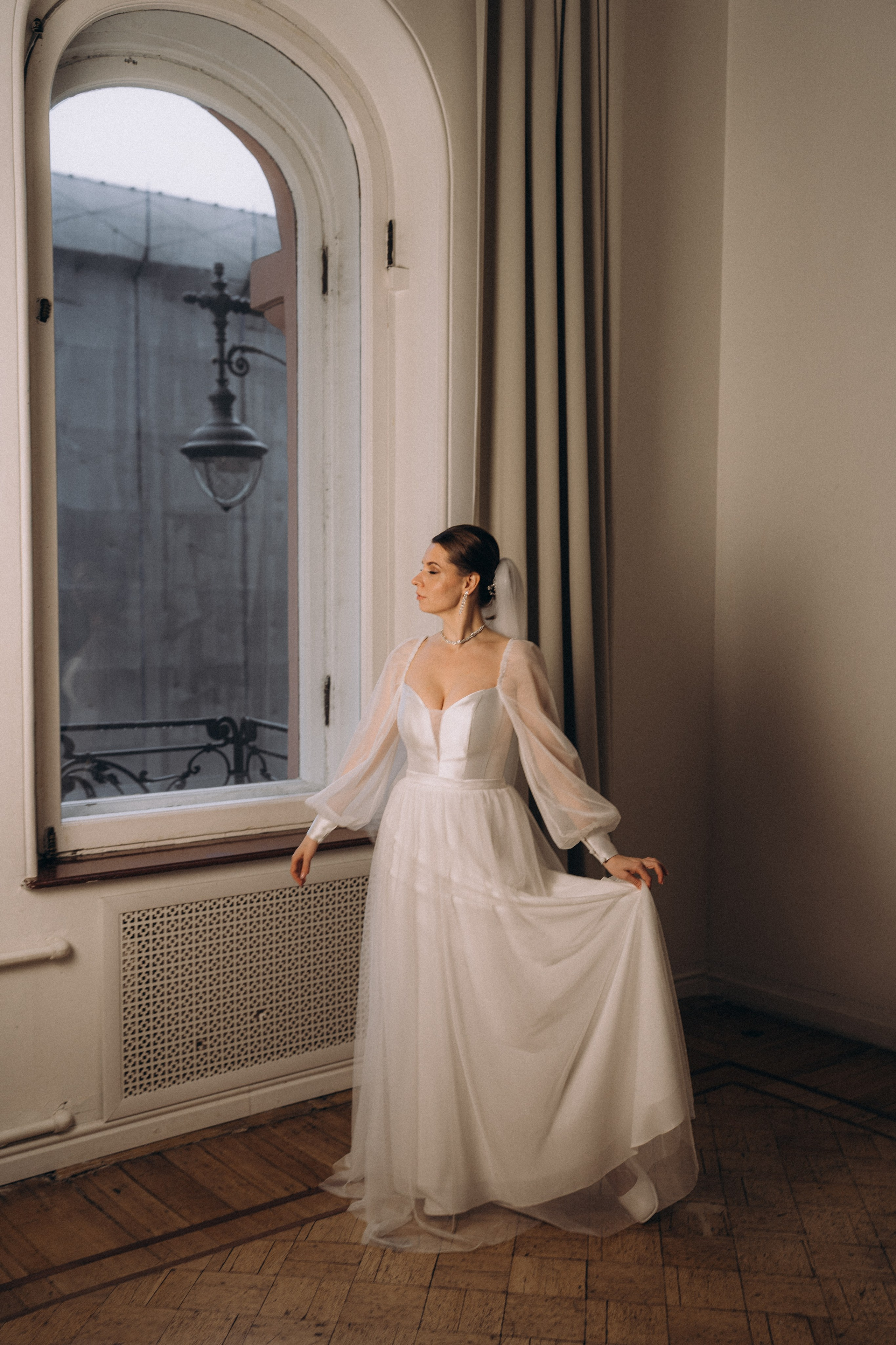 СВАДЕБНАЯ СЬЕМКА ВО ВТОРОМ ДВОРЦЕ (ДЕКАБРЬ) ТАКЖЕ СЬЕМКА В СТУДИИ НА ЧЕРНЫШЕВСКОЙ. Профессиональный фотограф, Санкт-Петербург — Виктория Богомолова